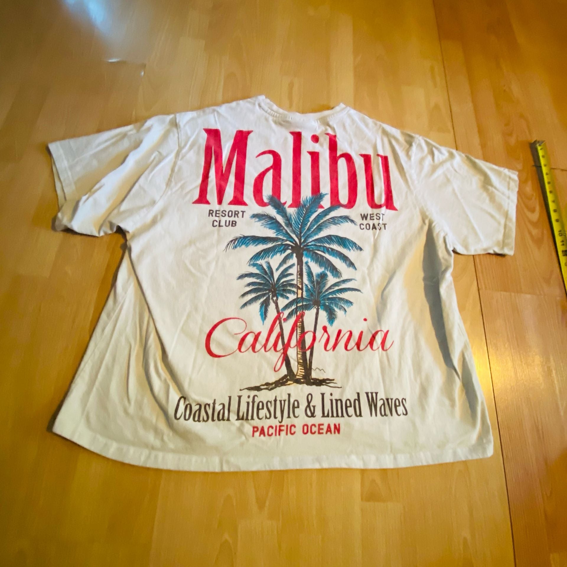 Malibu California T-Shirt Off White Graphic 2