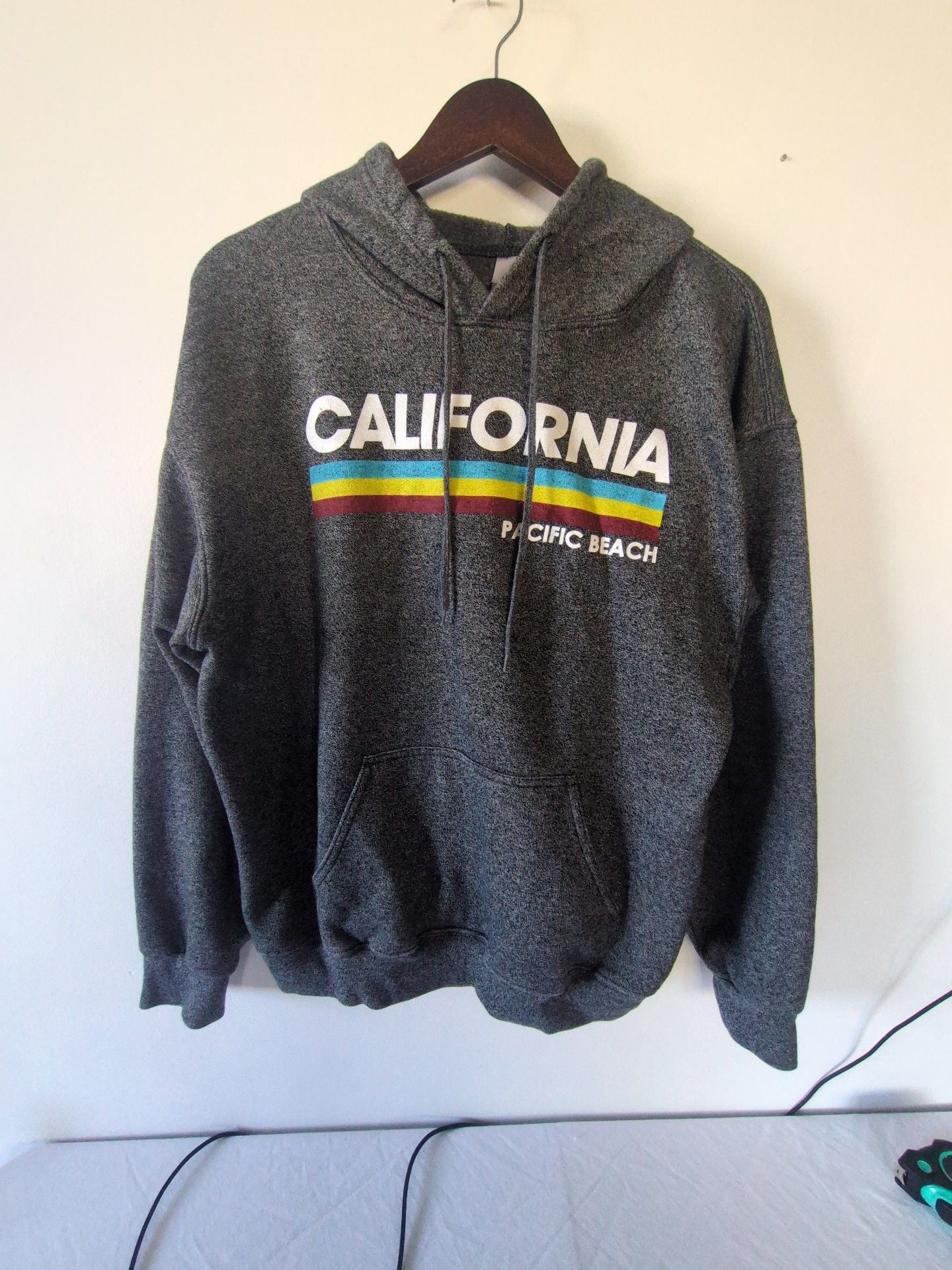 Teemax California Pacific Beach Hoodie Size M Gray Pullover 2