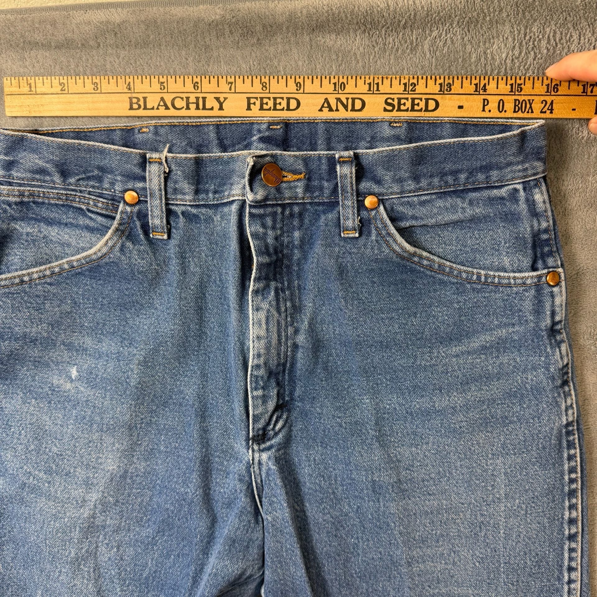 Wrangler Cowboy Cut 13MWZ Jeans Mens 33x36 Prewashed Indigo Tall Bootcut 3
