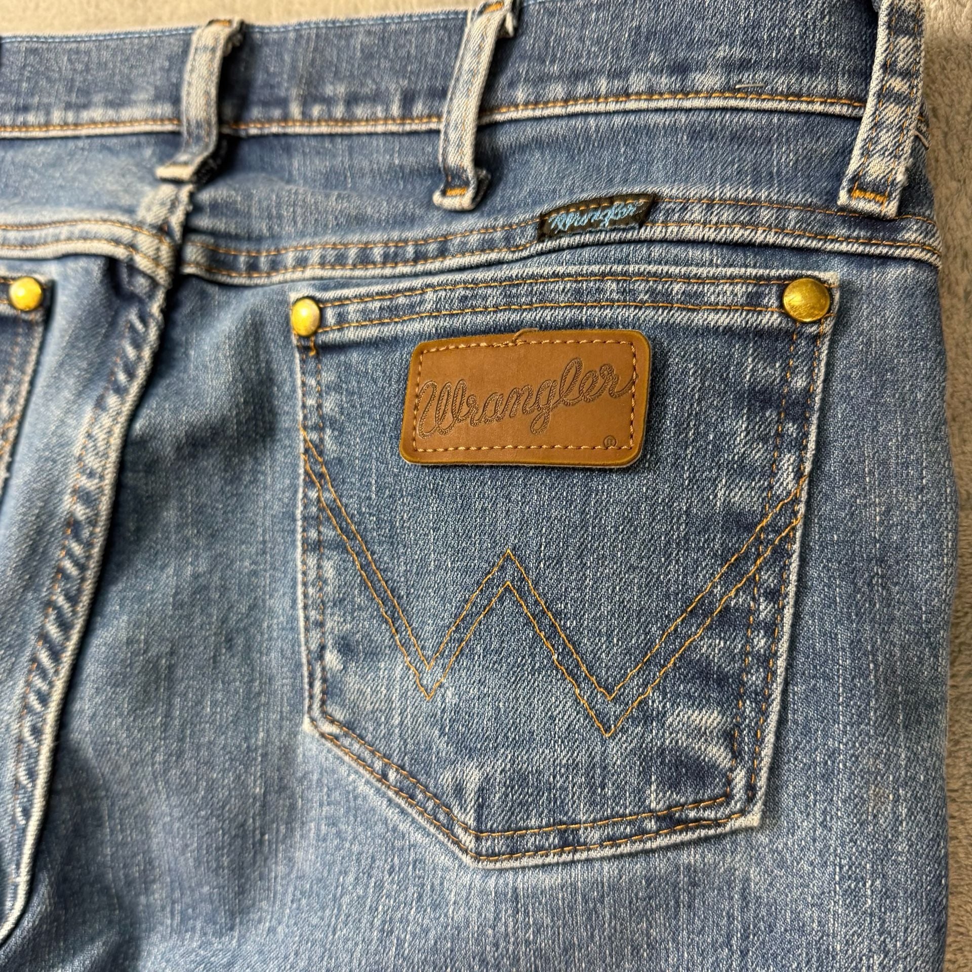 Wrangler Premium Performance Cowboy Cut Slim Fit Stretch Jeans Mens 31x36 11