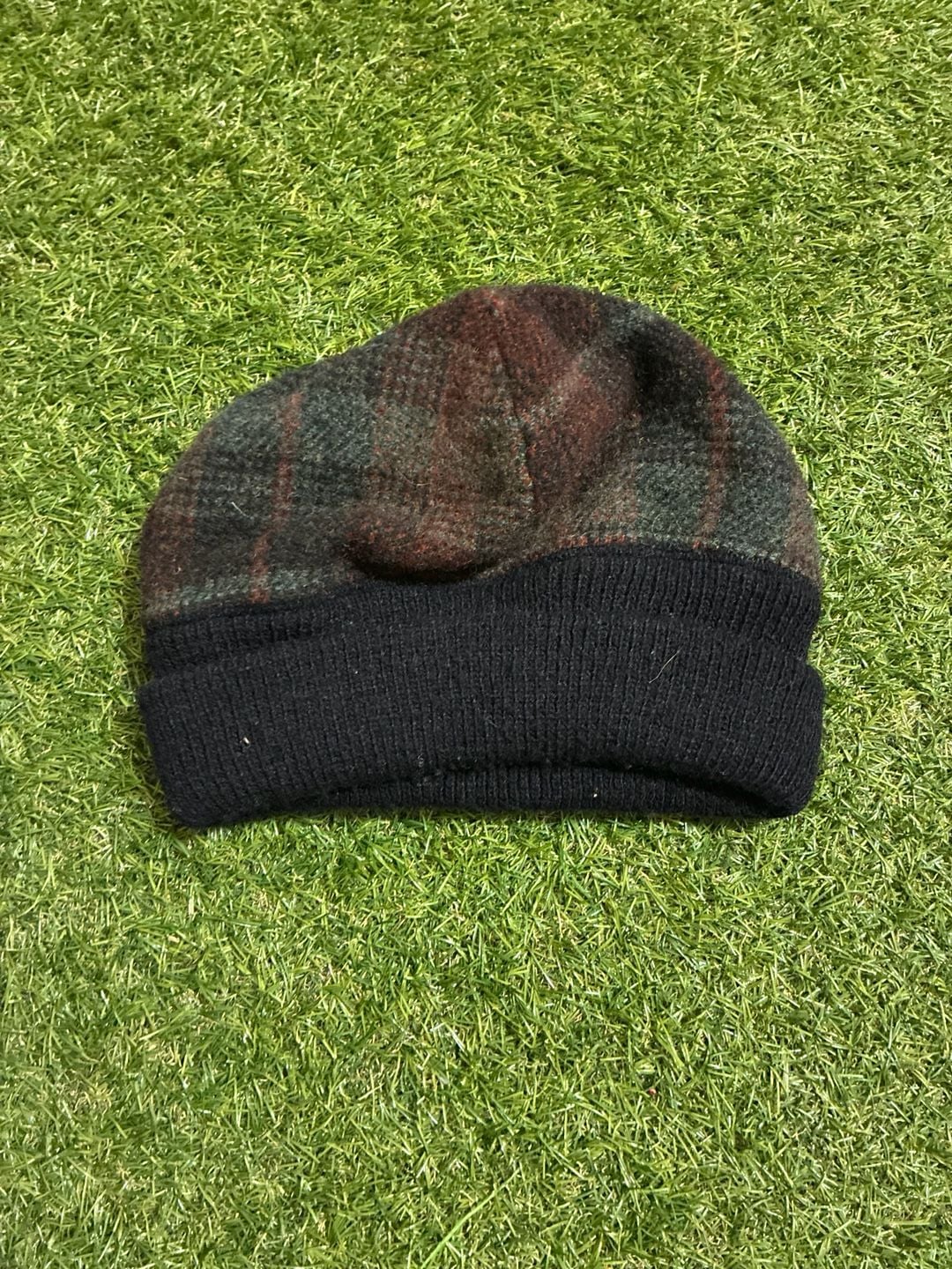 Plaid Knit Beanie Hat Green Brown Black 4