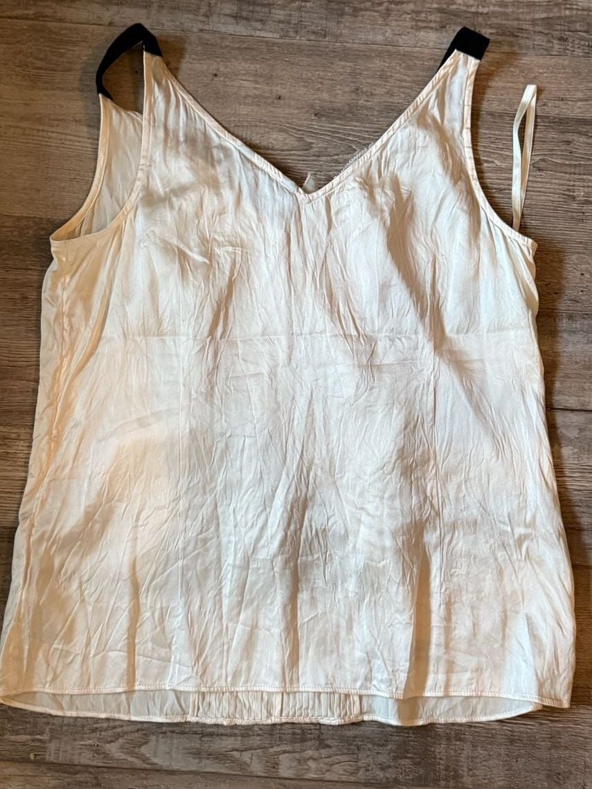 White House Black Market Ruffle Blouse Size S Ivory Black Tank Top 7