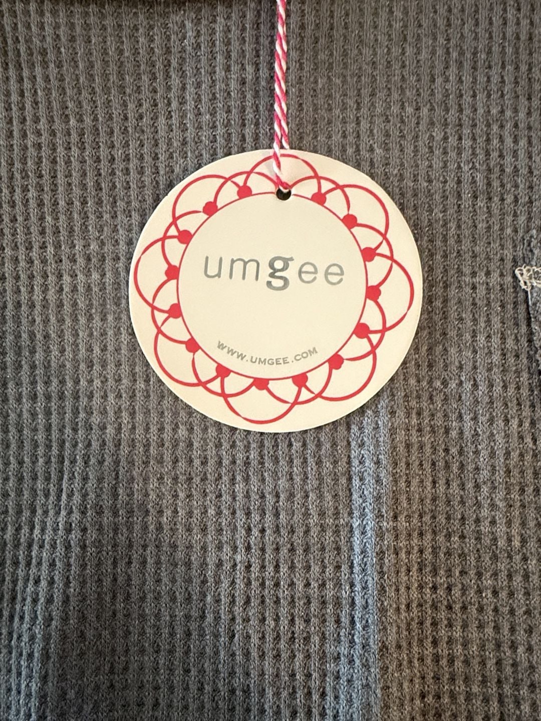 NWT Umgee Waffle Knit Top Size L Charcoal Gray Oversized Pocket Shirt 5