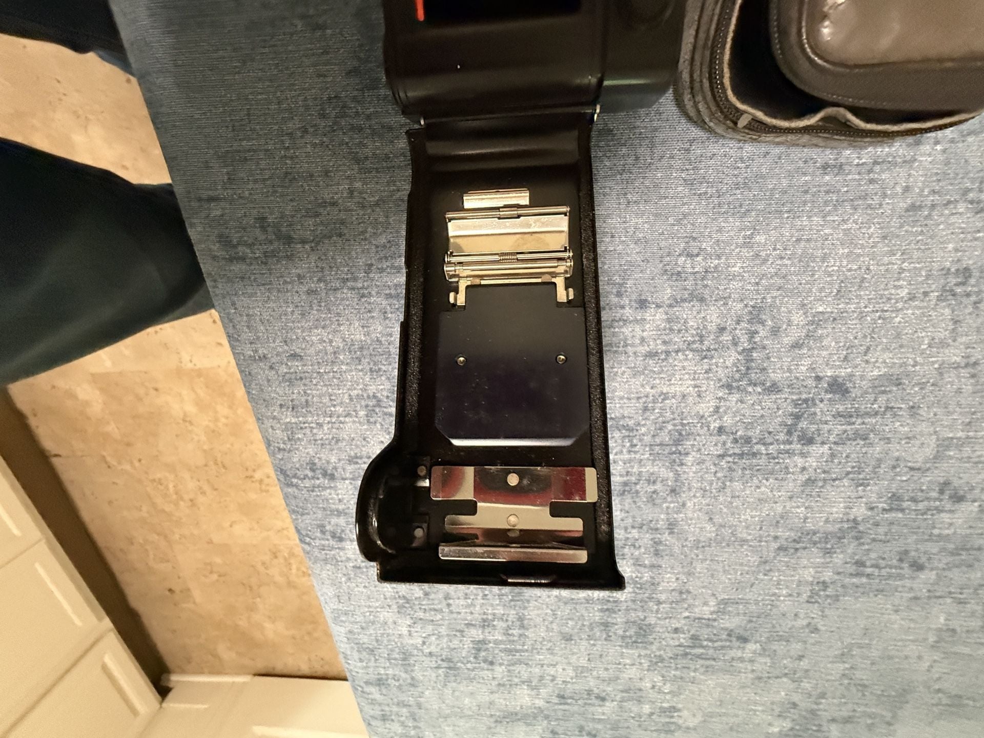 Canon AF35ML 35mm Film Camera with Case 6