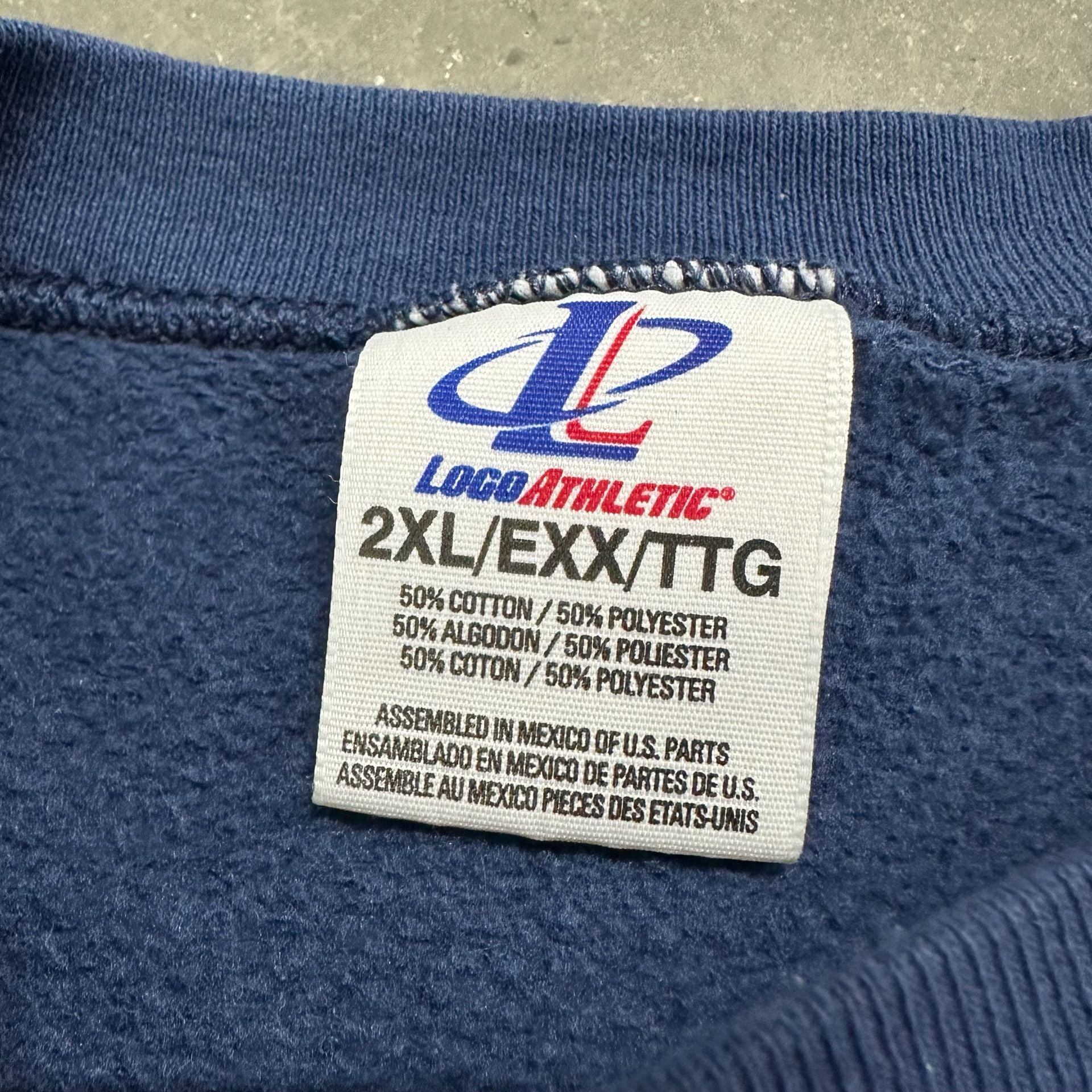 Vintage 2000s Tennessee Titans NFL Logo Athletic Crewneck Sweatshirt 2XL 4