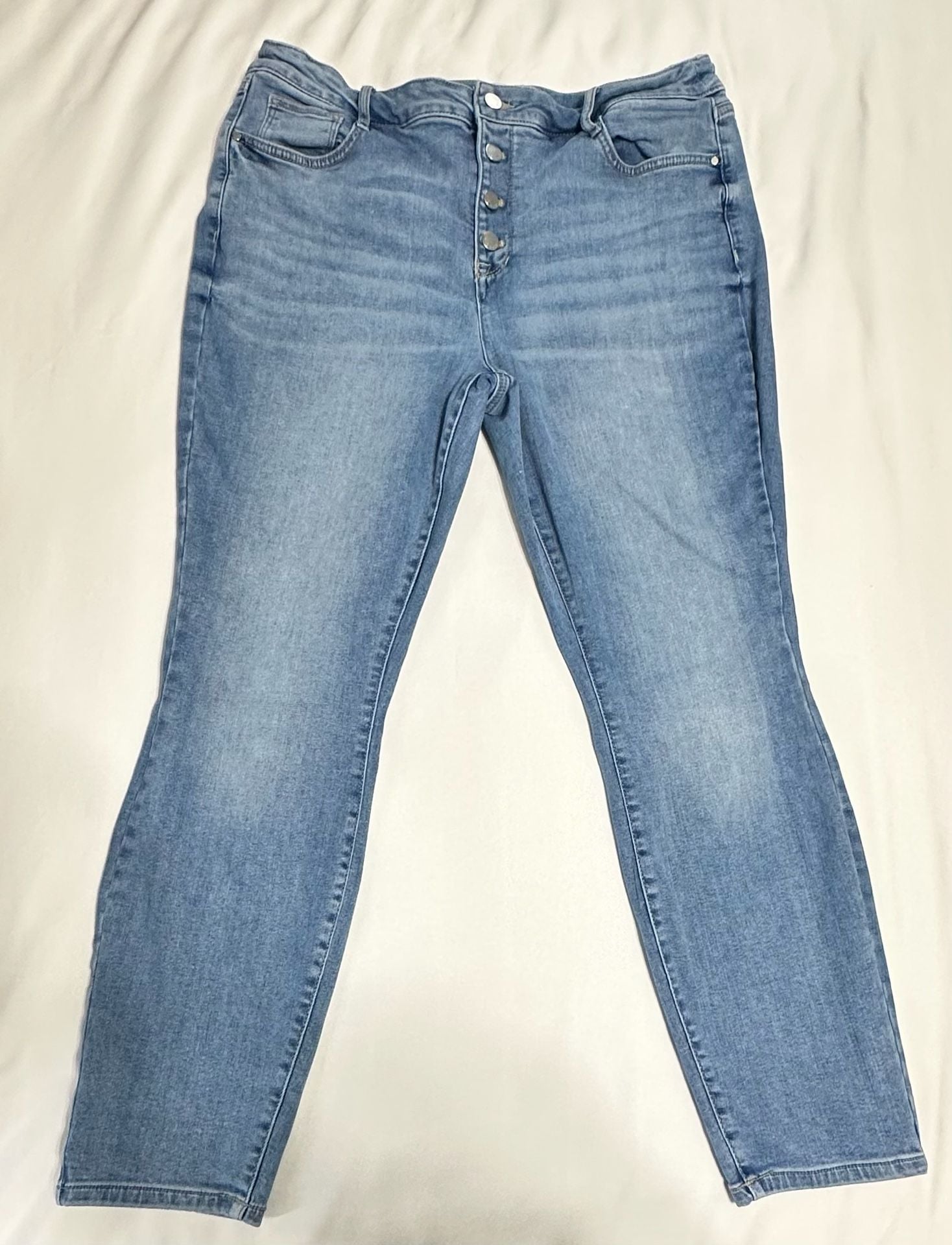 Nine West Skinny Jeans Size 16 Light Wash Button Fly Denim 2