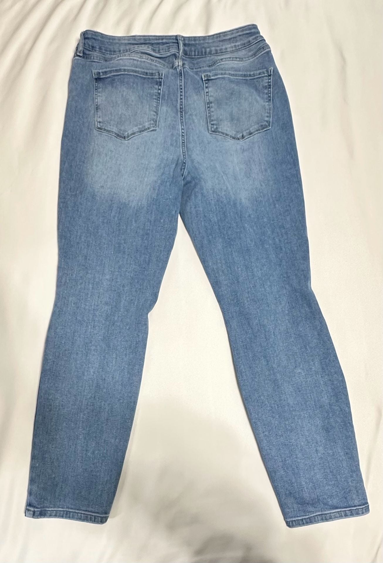 Nine West Skinny Jeans Size 16 Light Wash Button Fly Denim 7