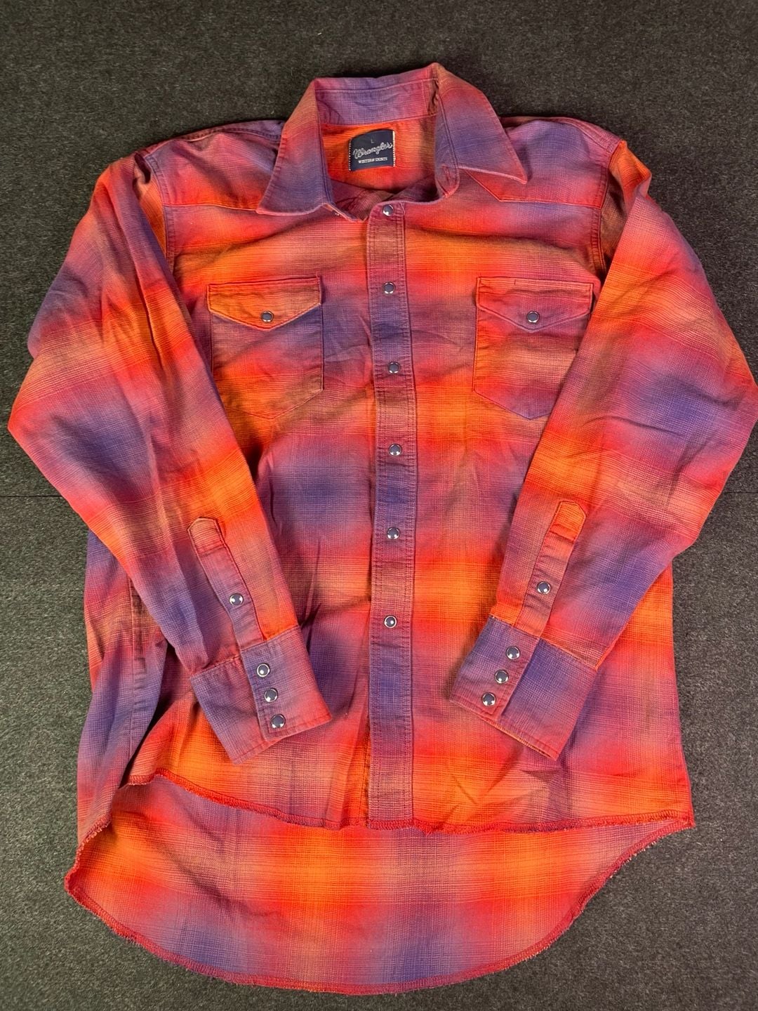 Wrangler Western Shirt Size L Orange Purple Sunset Ombre Long Sleeve 2