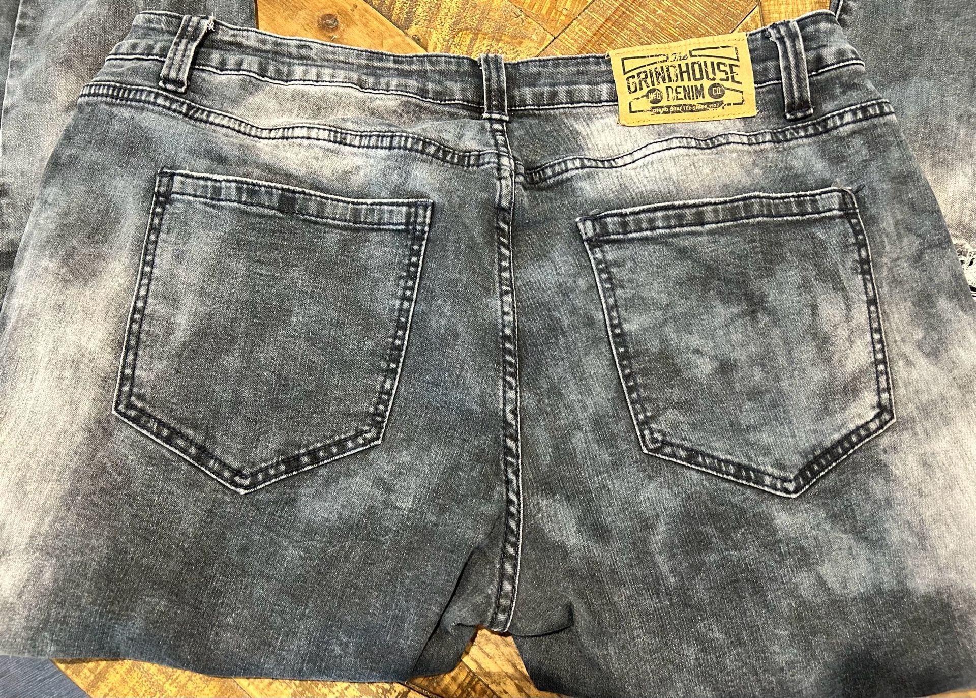 Grindhouse Denim Jeans Size 40 Distressed Acid Wash Ankle Zippers 8
