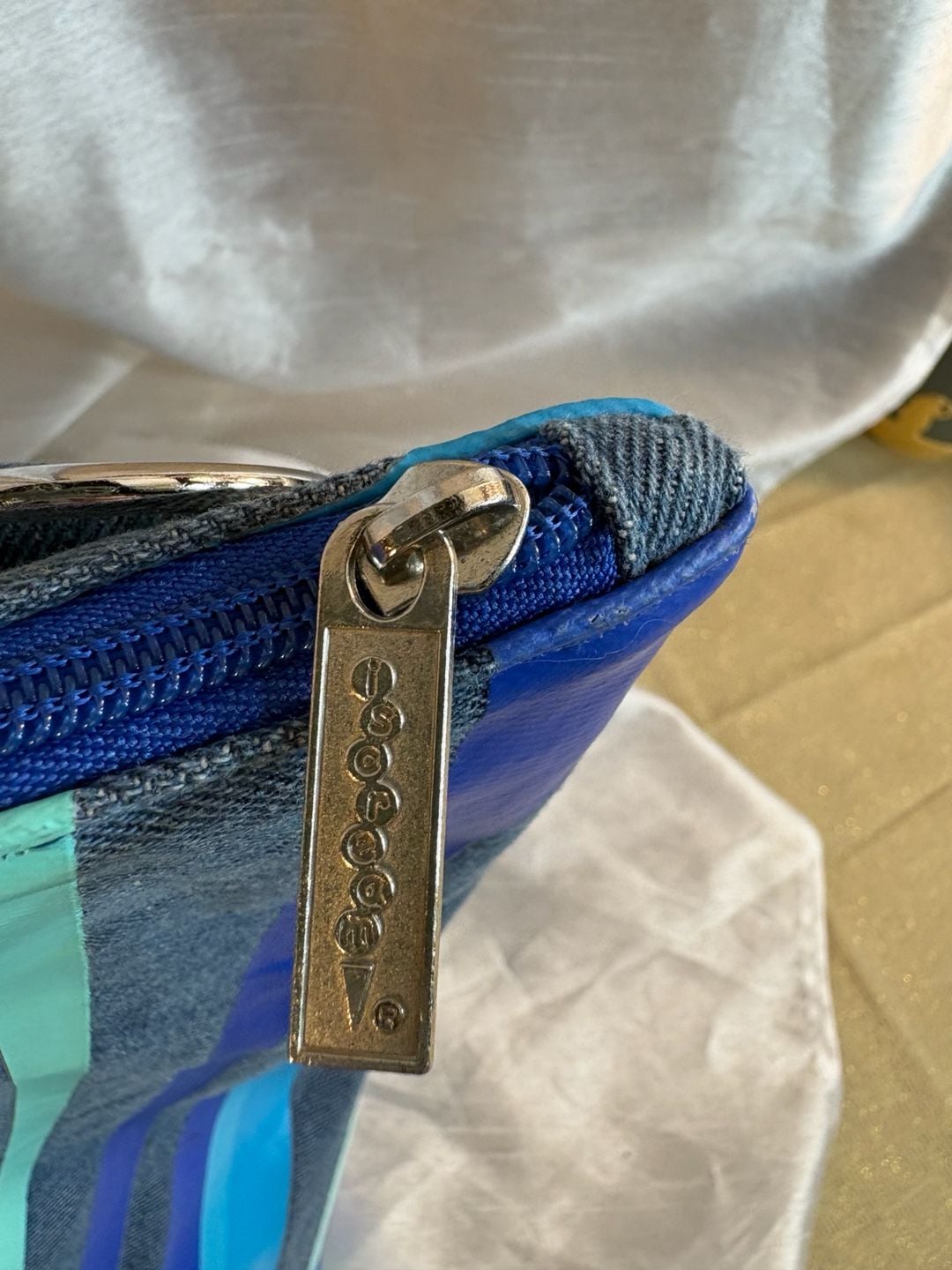 iscream Blue Swirl Vinyl Denim Crossbody Shoulder Bag 5
