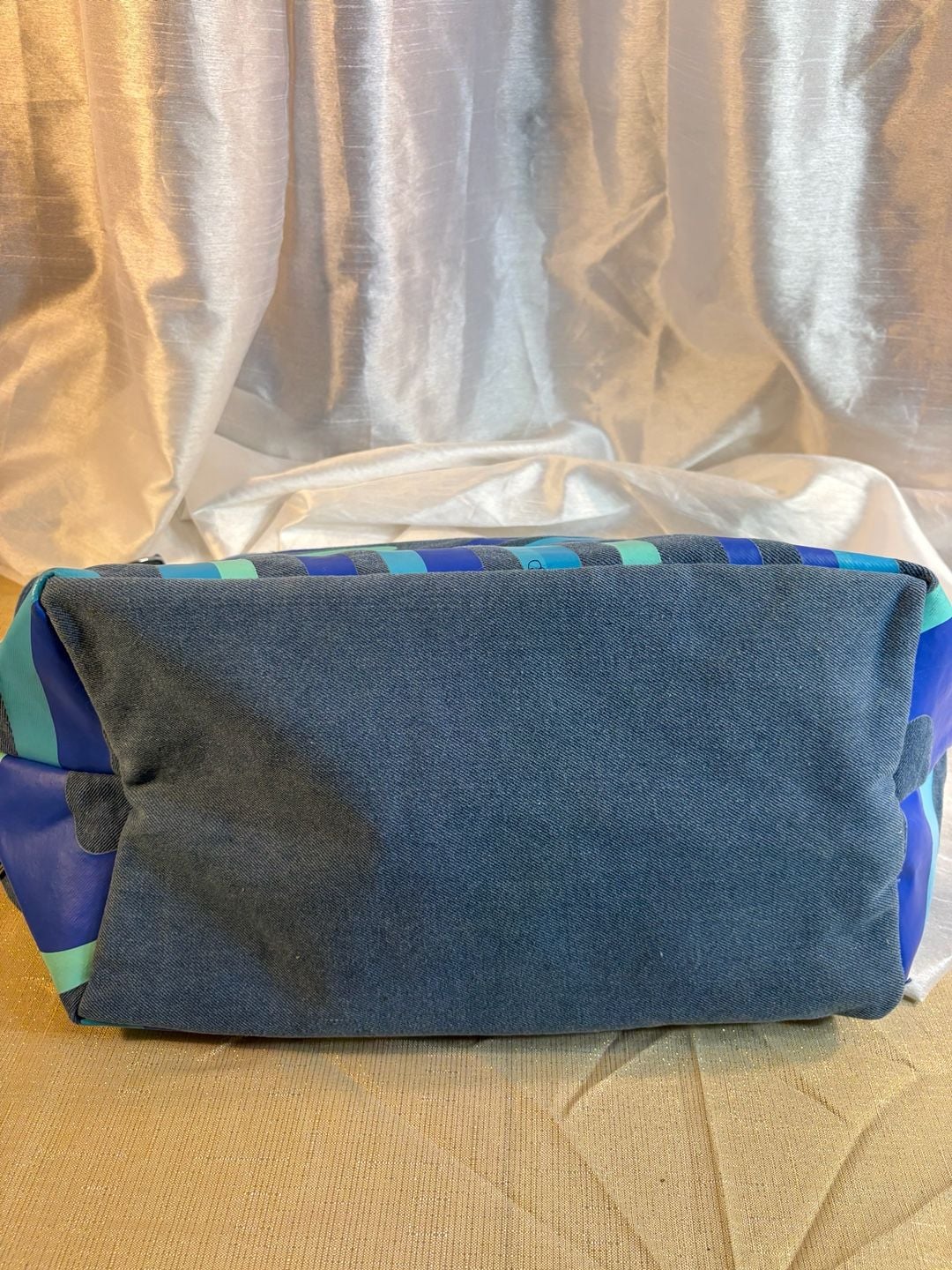 iscream Blue Swirl Vinyl Denim Crossbody Shoulder Bag 7