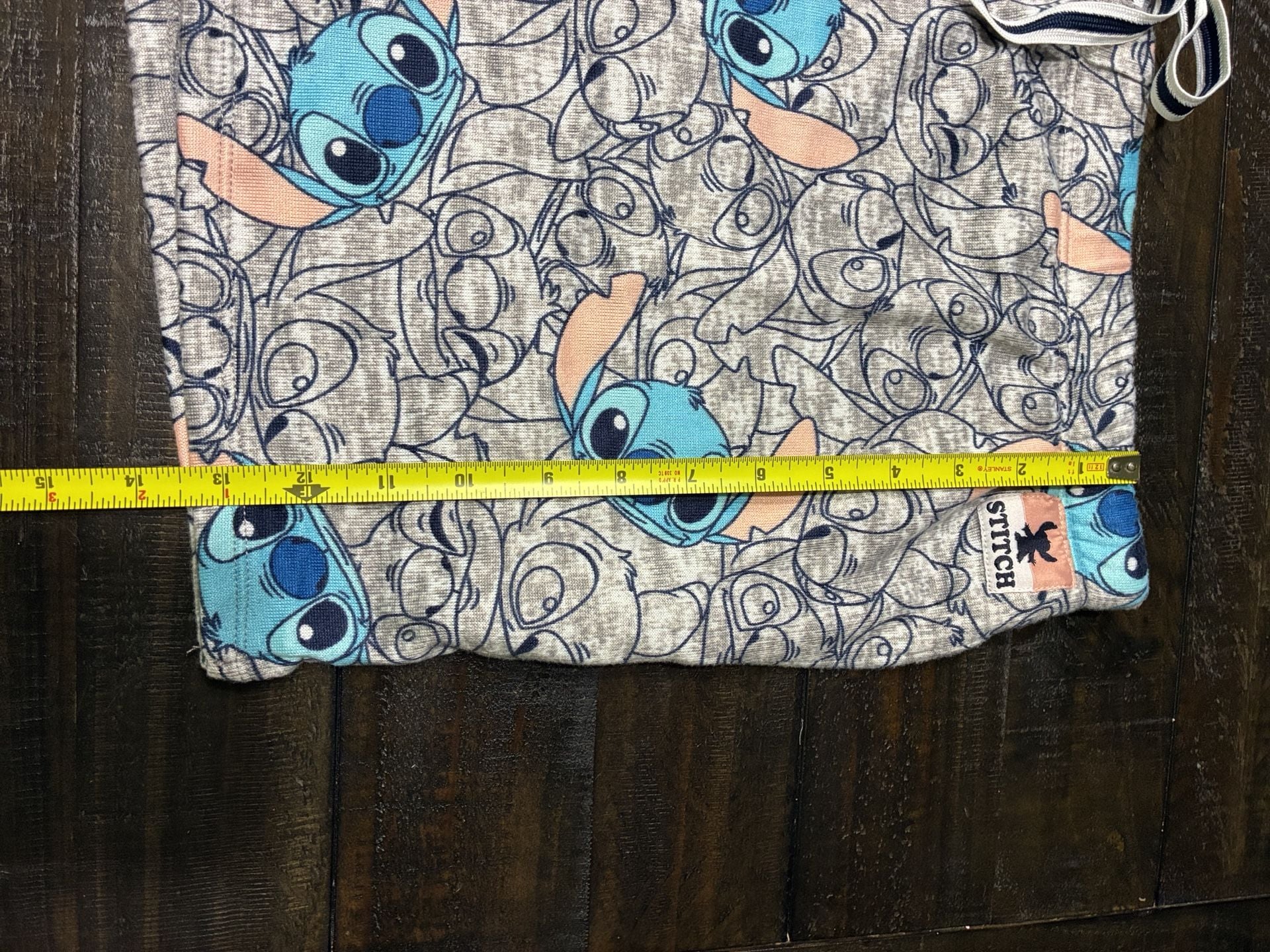 Disney Stitch Pajama Shorts Size XL (16-18) Gray Print Lounge 4
