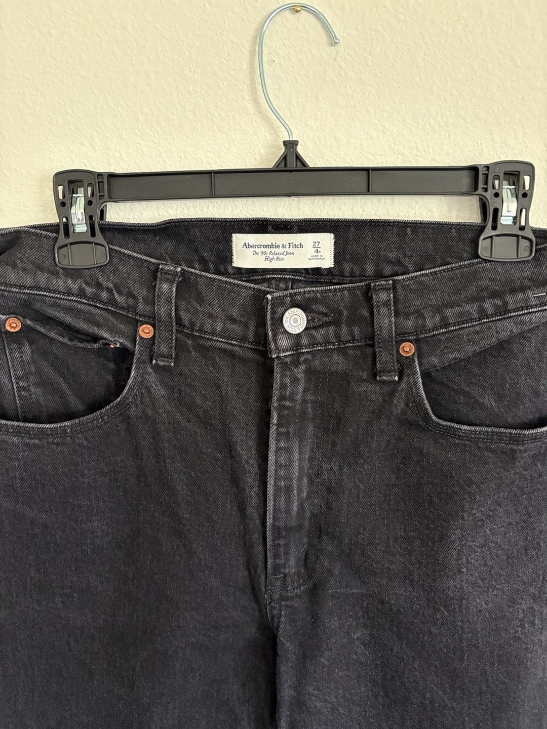 Abercrombie & Fitch The '90s Relaxed Jean Size 27 4R Black High Rise 3
