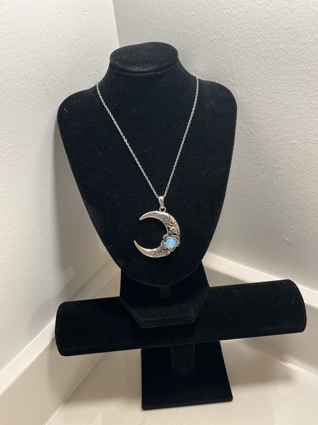 Crescent Moon Opal Pendant Necklace 7