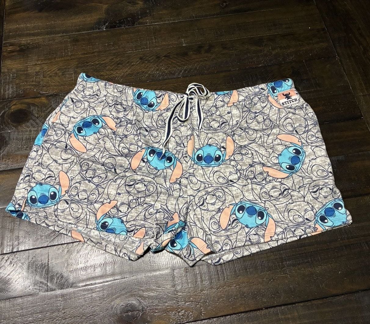 Disney Stitch Pajama Shorts Size XL (16-18) Gray Print Lounge 1