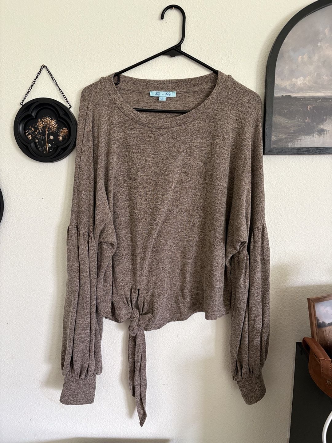 She + Sky Sweater Size L Brown Long Bishop Sleeve Tie Front Top 2