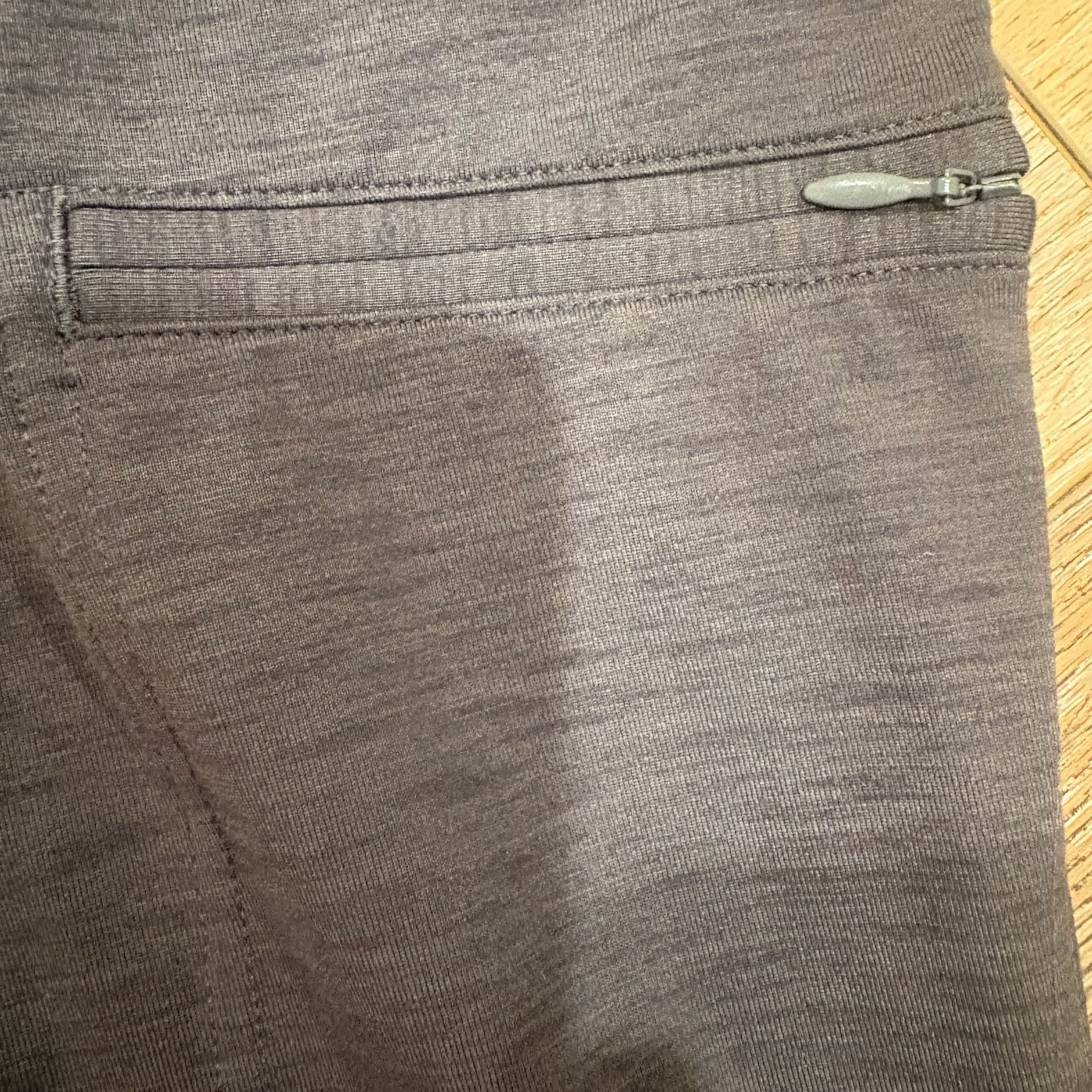Duluth Trading Co NoGA Classic Slim Leg Pants Womens L Gray Heather Stretch 31” 7