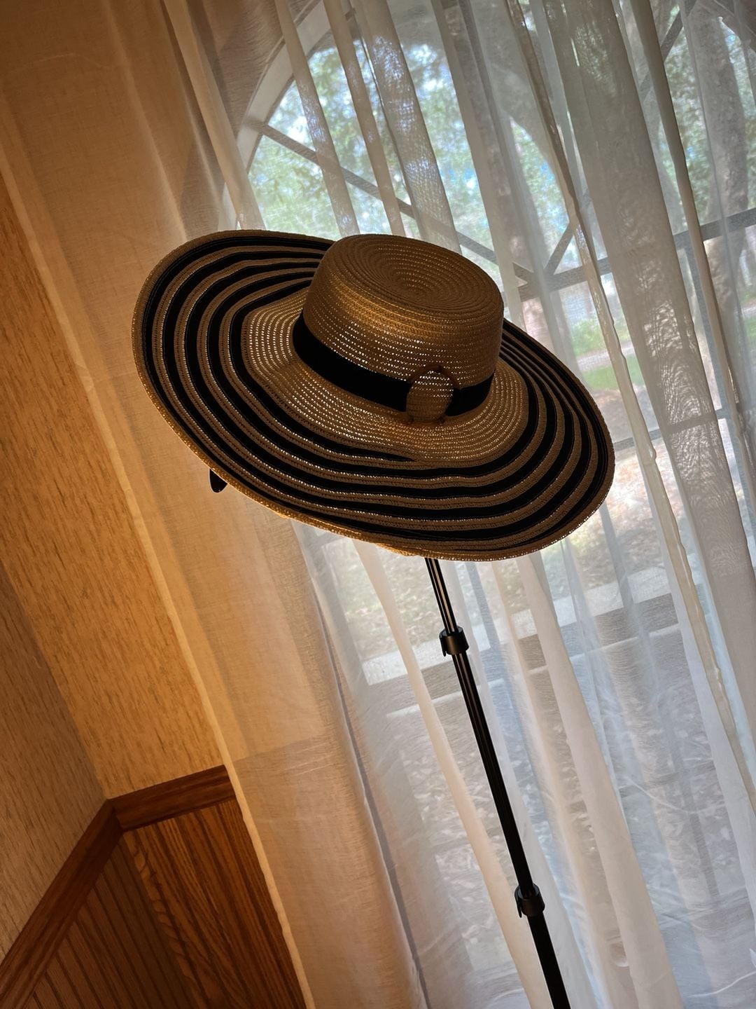 Unbranded Striped Straw Sun Hat with Black Ribbon and Gold Ring 10