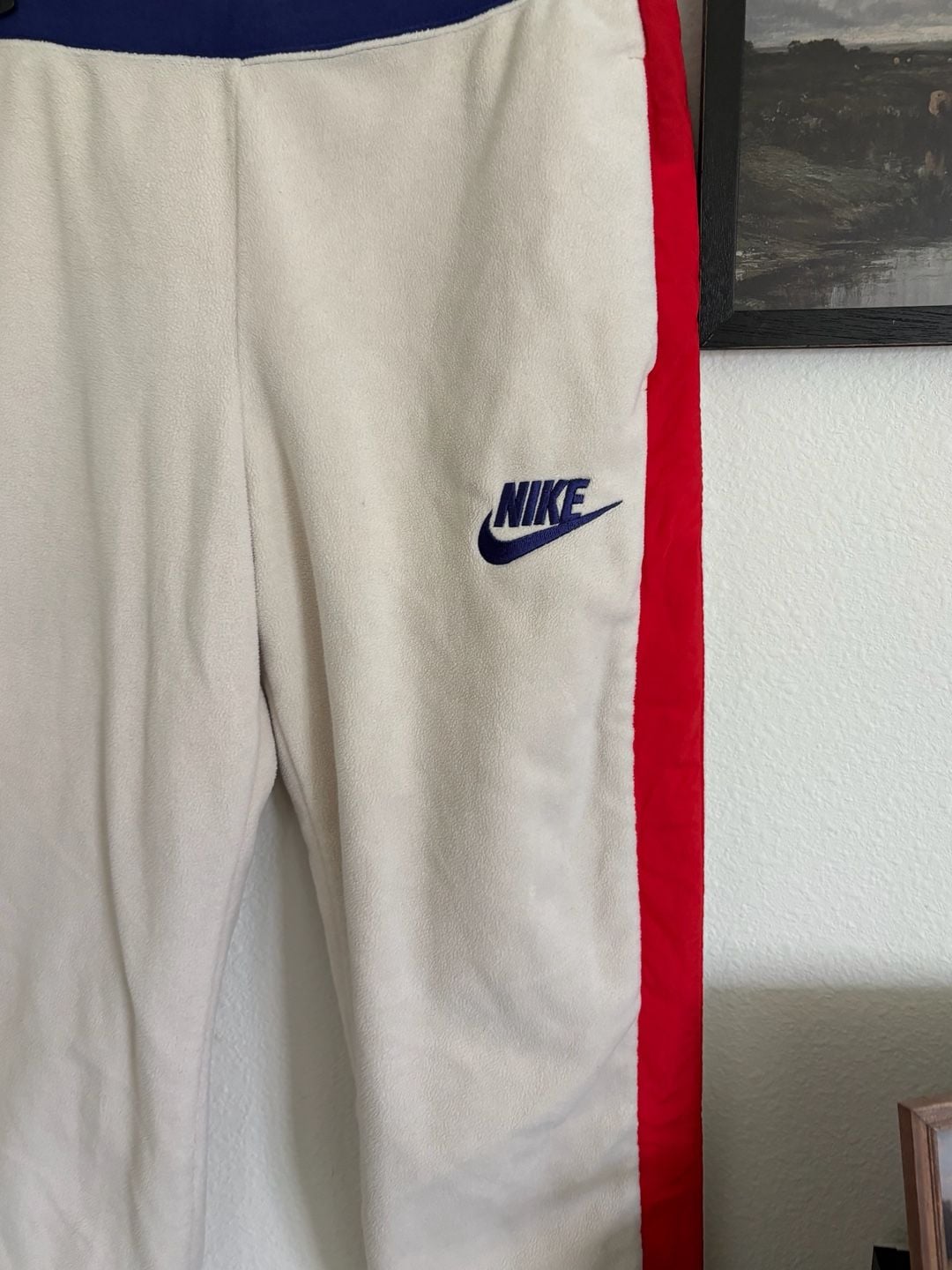 Nike Fleece Sweatpants Size M Off-White Red Blue 3