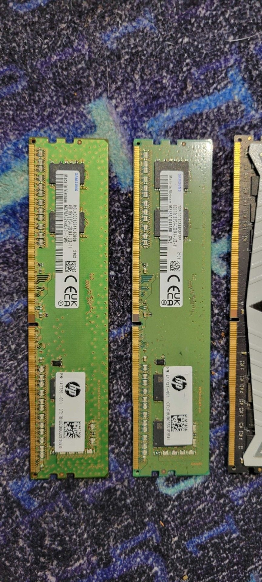 36gb total gddr4 3200 mghz ram sticks. Lot of 5. 5