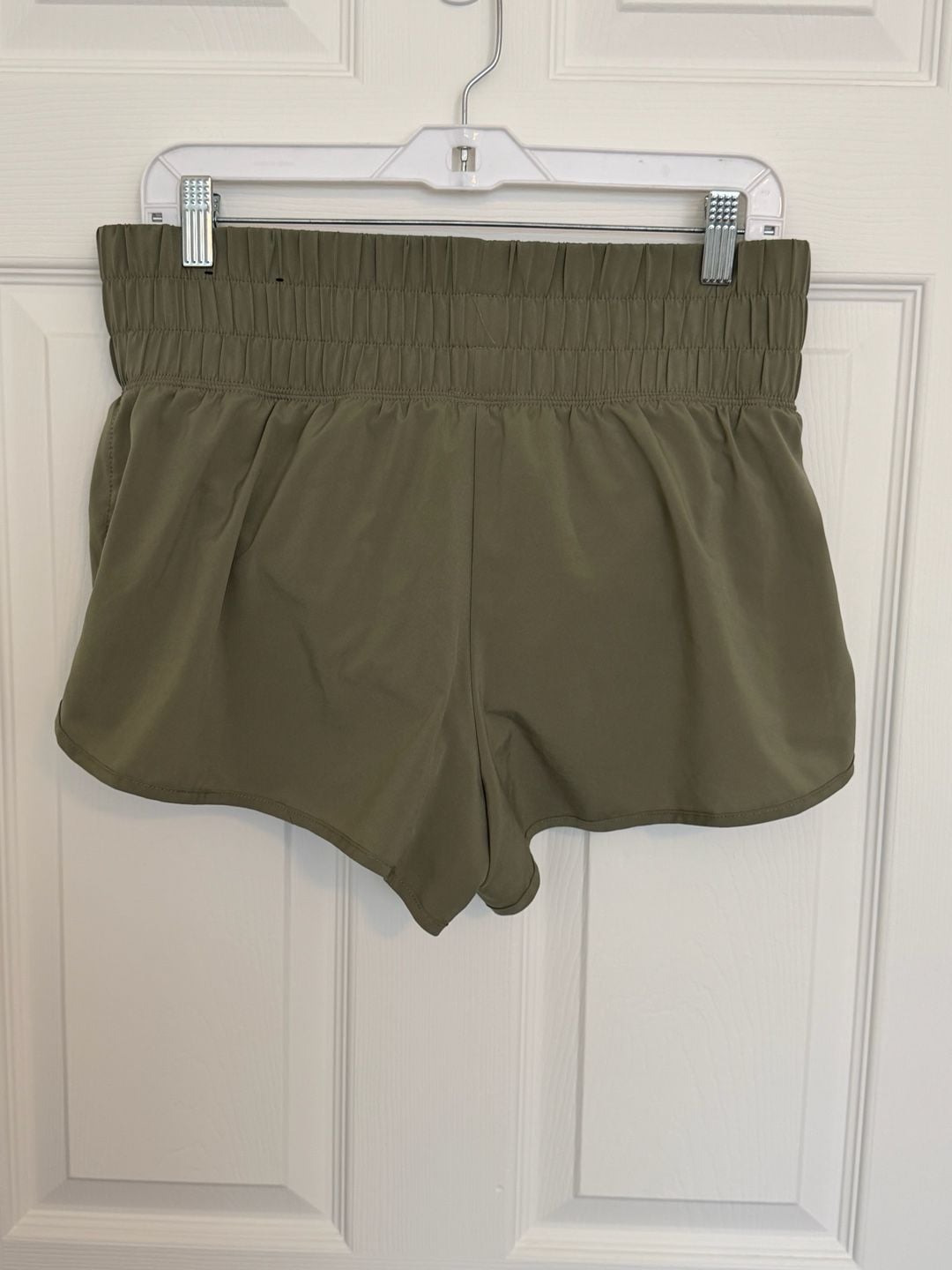 Gilly Hicks Athletic Shorts Size M Green 6