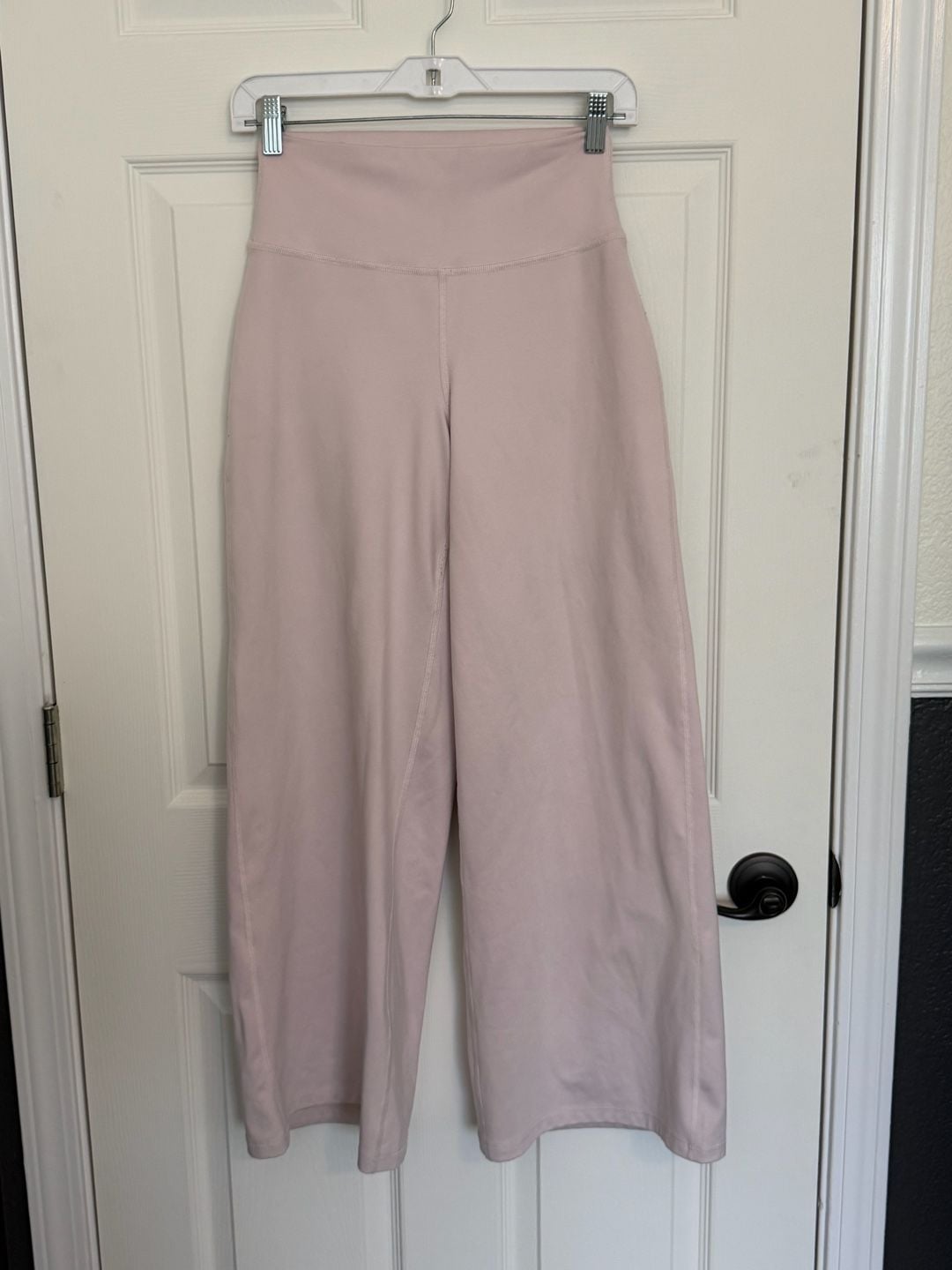 Gilly Hicks Recharge Wide Leg Pink Active Pants 2