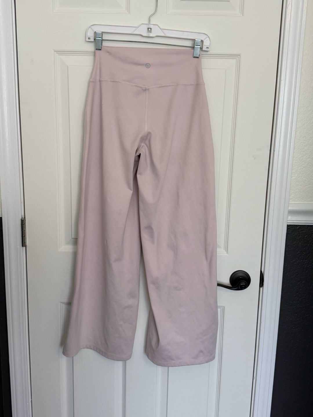 Gilly Hicks Recharge Wide Leg Pink Active Pants 4