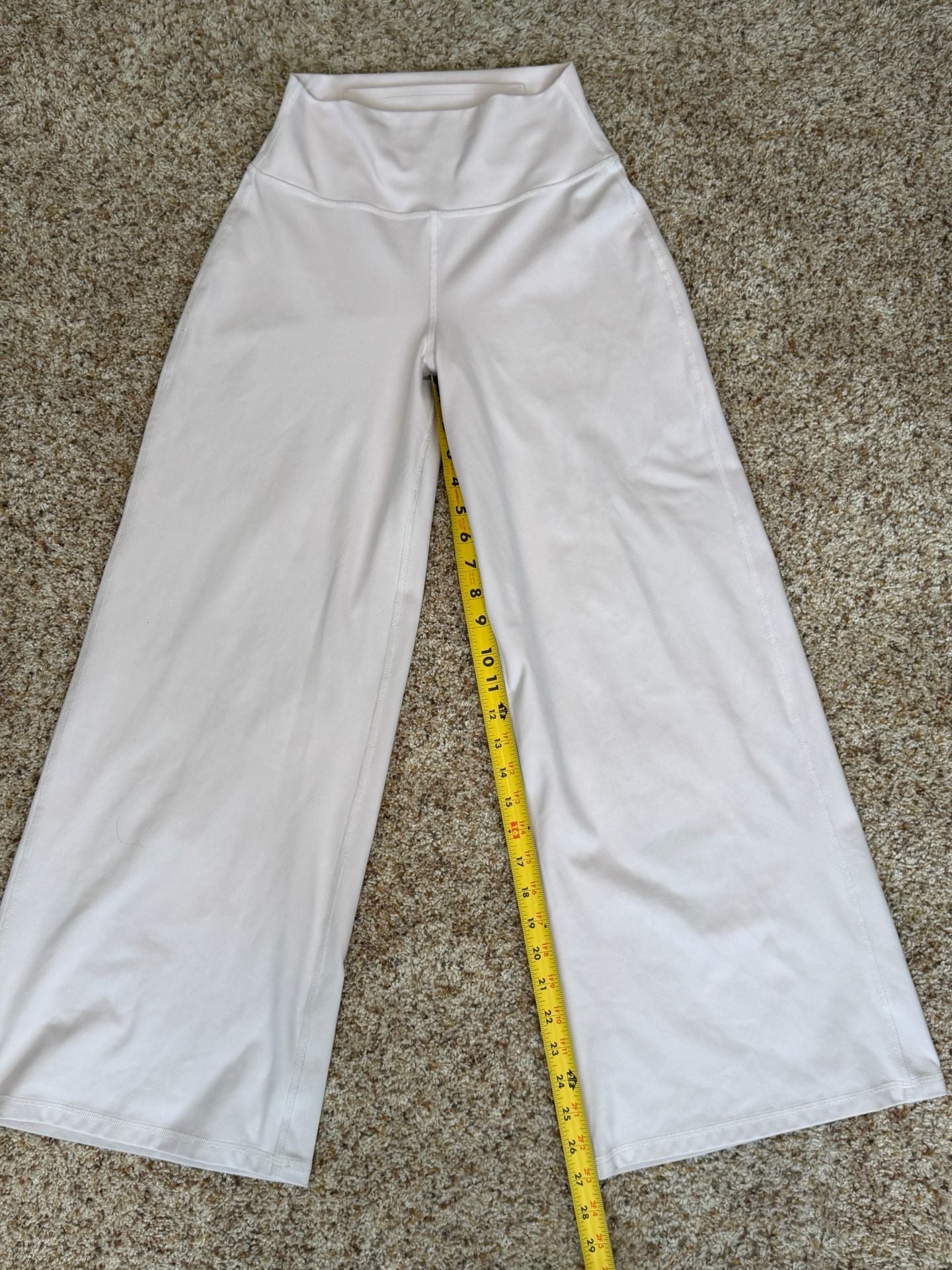 Gilly Hicks Recharge Wide Leg Pink Active Pants 9