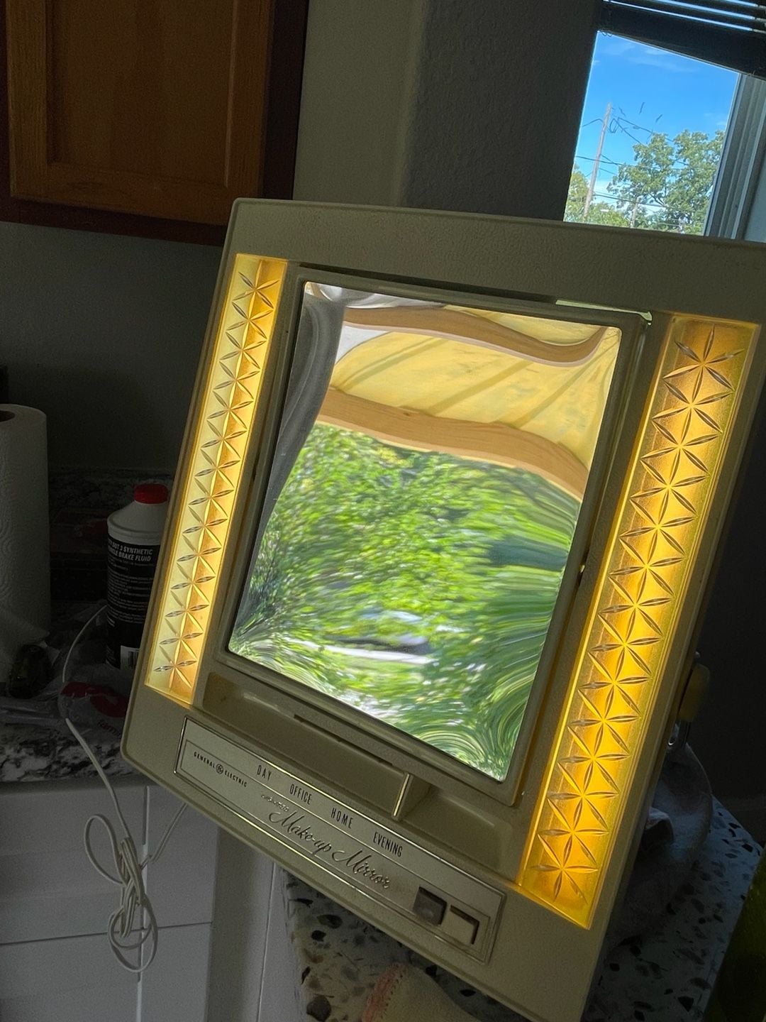 Vintage General Electric Lighted Make-up Mirror Day Office Home Evening 3