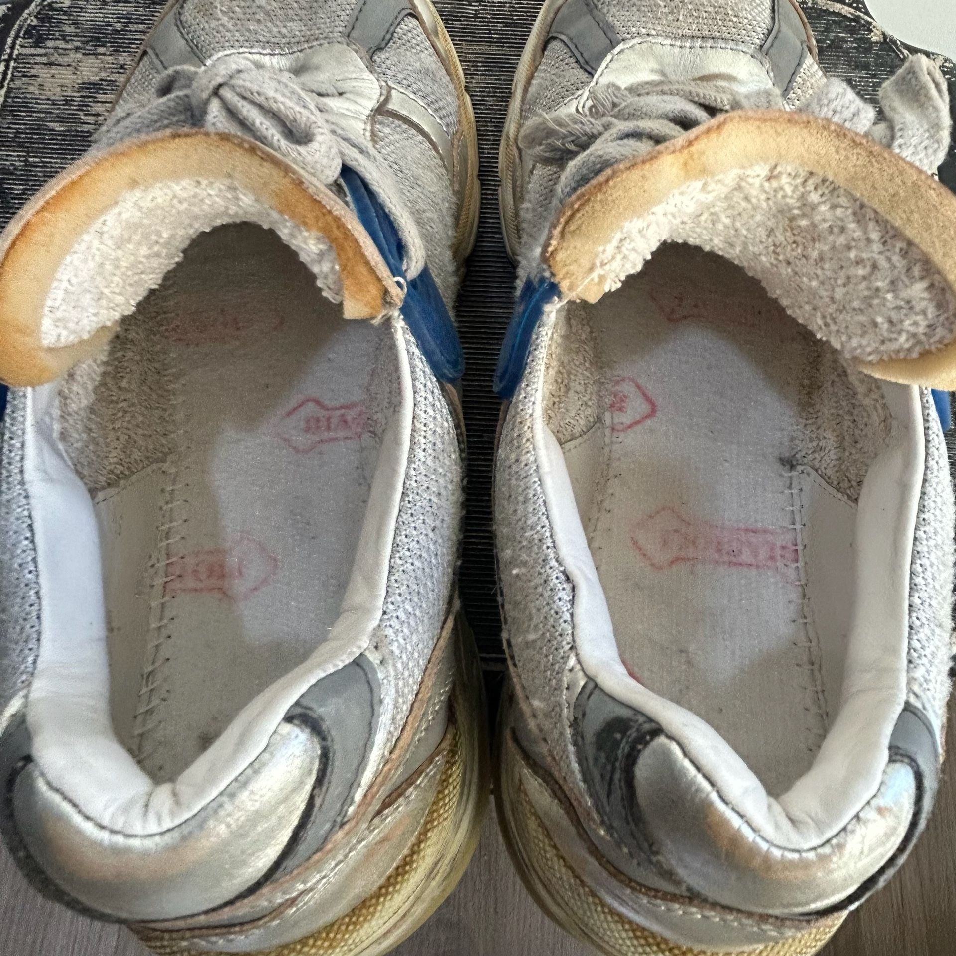 Golden Goose Dad-Star Sneakers Silver Metallic Leather SZ mens 6-6.5 women 8-8.5 7