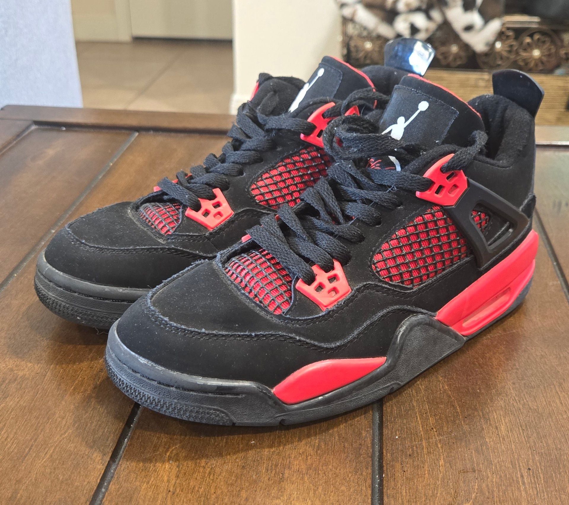 Jordan 4 Retro Bred US Size 5 2