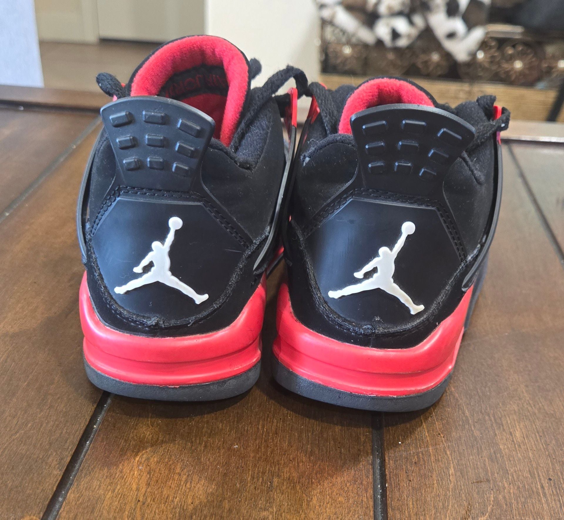 Jordan 4 Retro Bred US Size 5 5