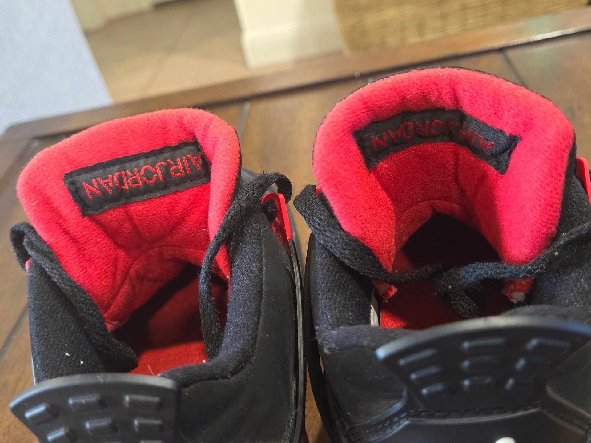 Jordan 4 Retro Bred US Size 5 6