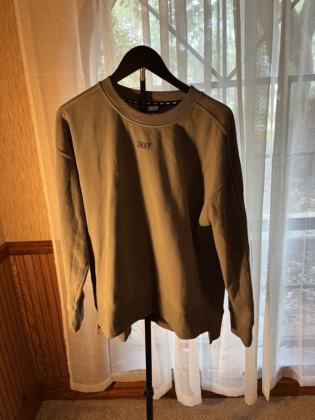 DKNY Crewneck Sweatshirt Size L Gray 7