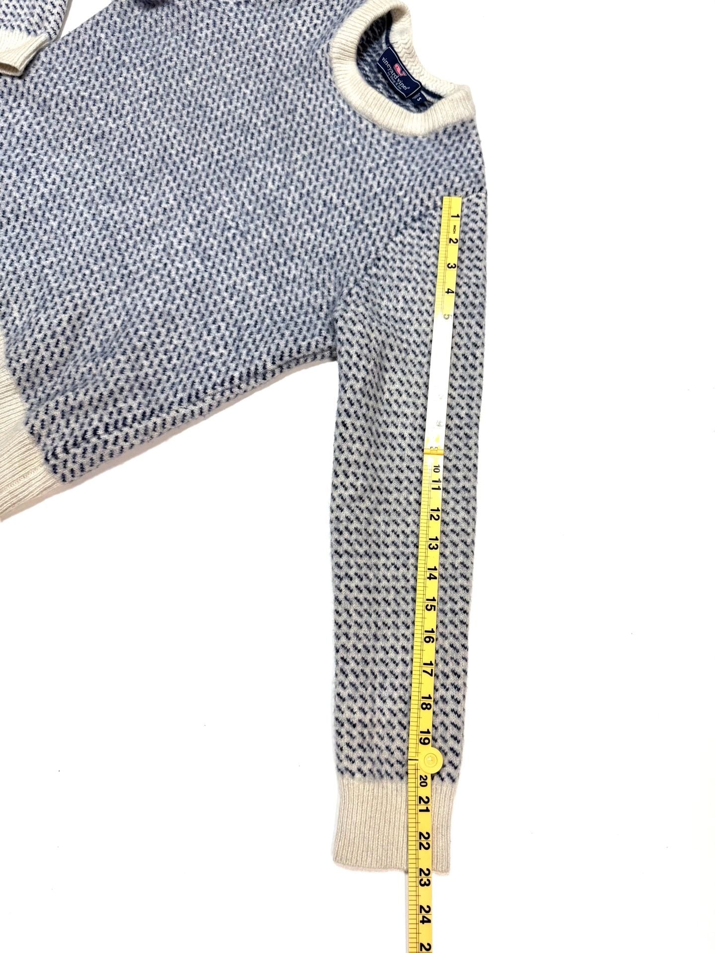 Vineyard Vines by Shep & Ian Women's Sweater S Old Money Preppy Heritage Americana Quiet Luxury Merino Wool Birdseye Crewneck Navy Cream Pullover Nordic Knit Raglan 5