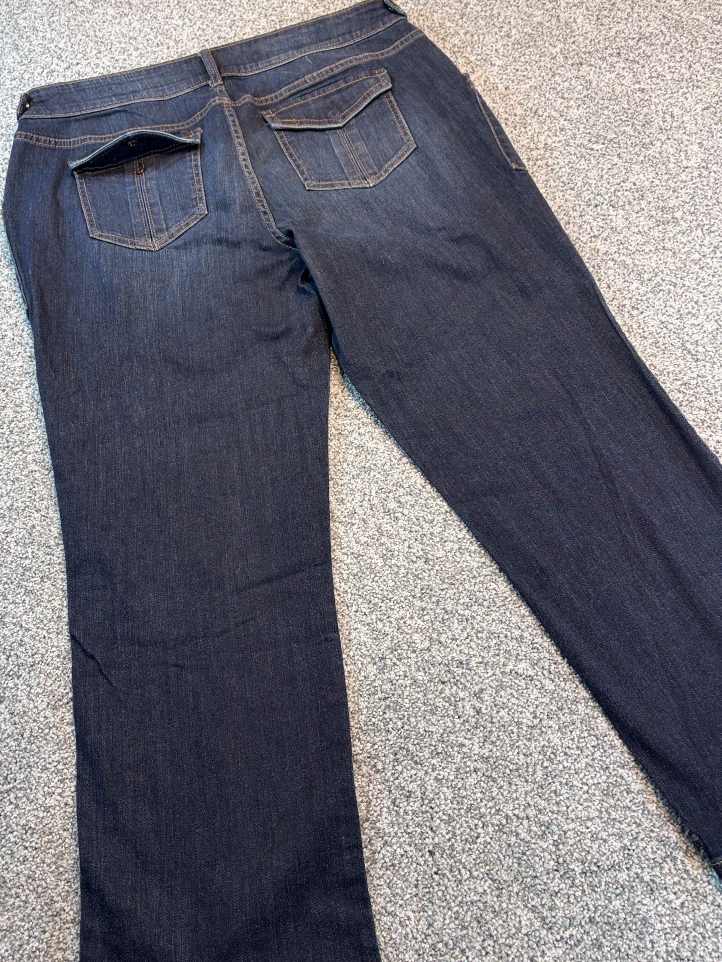 Simply Vera Wang Straight Jeans Size 14 Dark Wash Pocket Detail 12