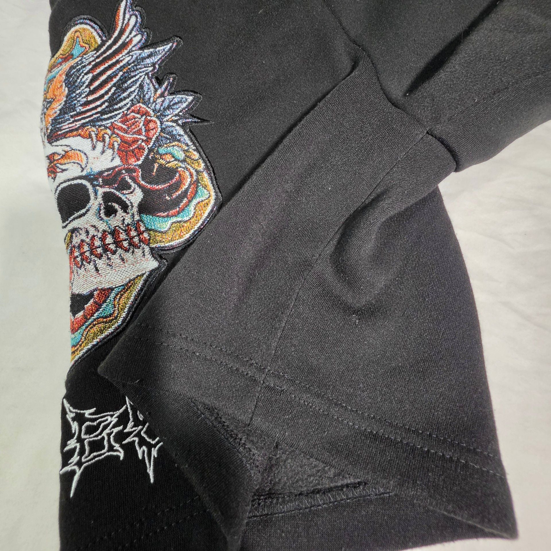 Rebel Vengeance Skull Embroidered Shorts Size M Black Polyester 8