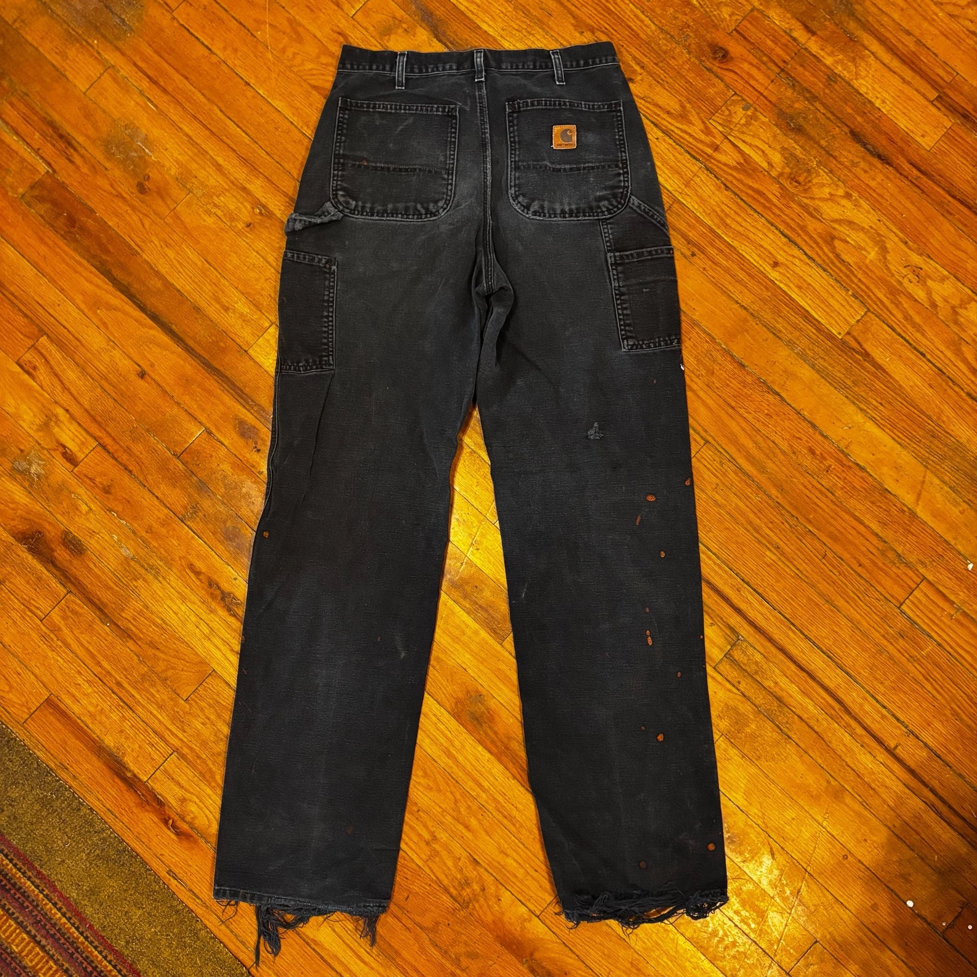 Vintage 2004 Carhartt B11 BLK Dungaree Fit 33x36 Distressed, Painted Work Pants 2