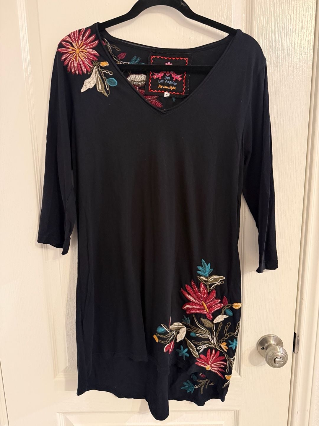 Johnny Was JWLA Embroidered Tunic Size M Black Floral Boho Western Dark Romance 3
