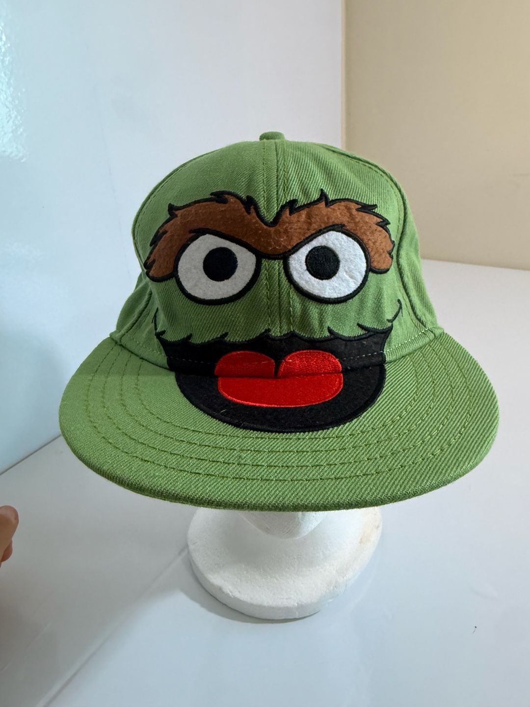 Sesame Street Oscar The Grouch Fitted Hat Green 1