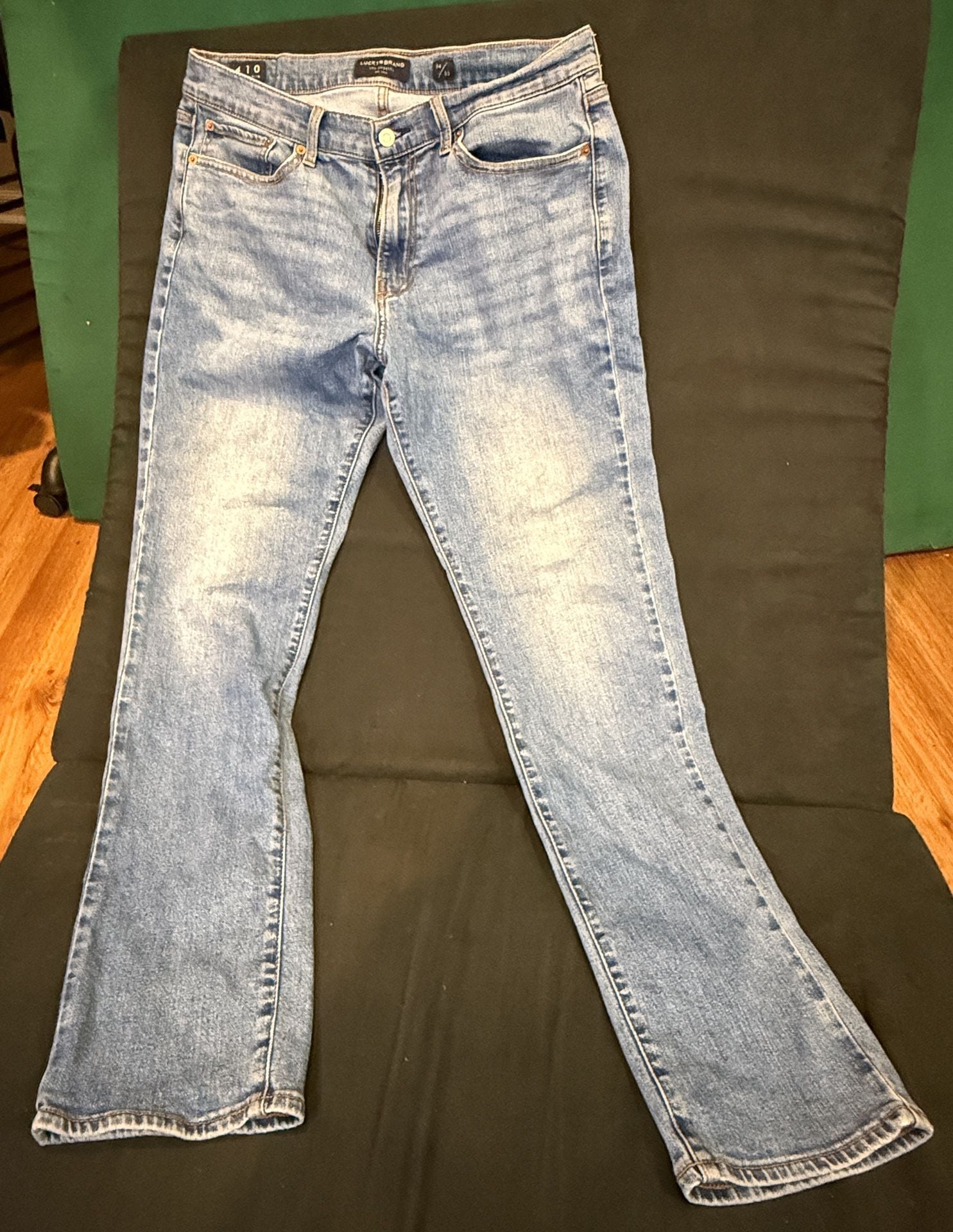Lucky Brand 410 Athletic Slim Jeans 34x32 Light Wash 2
