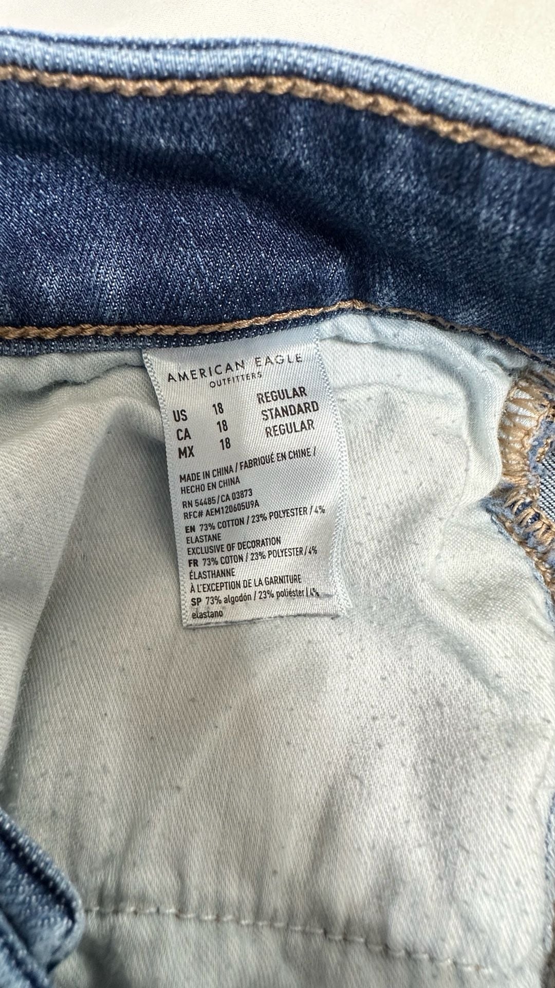 American Eagle The Dream Jean Size 18 Regular Distressed 5