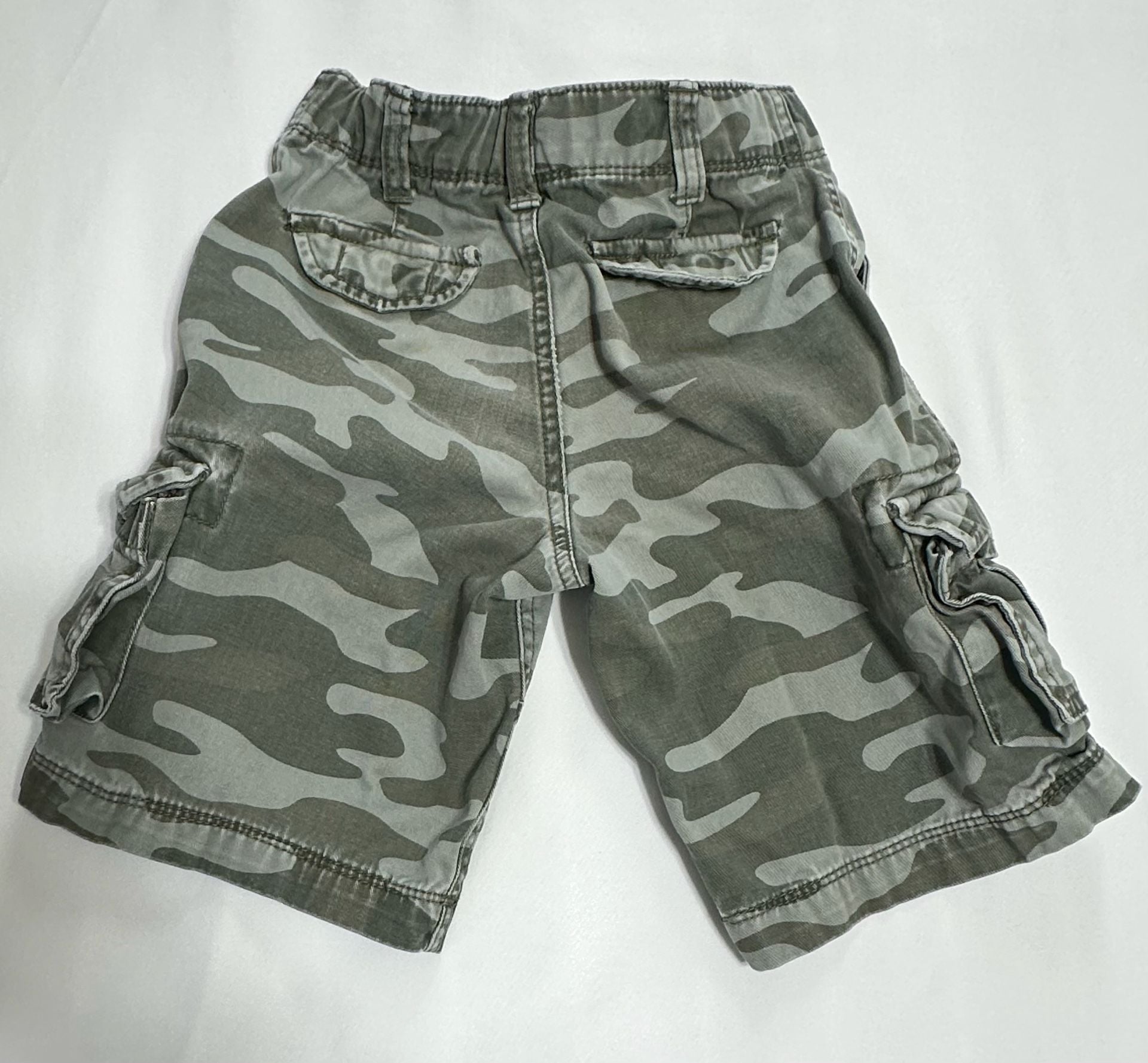 Carter's Camo Cargo Shorts Size 5 Green Military Print 5