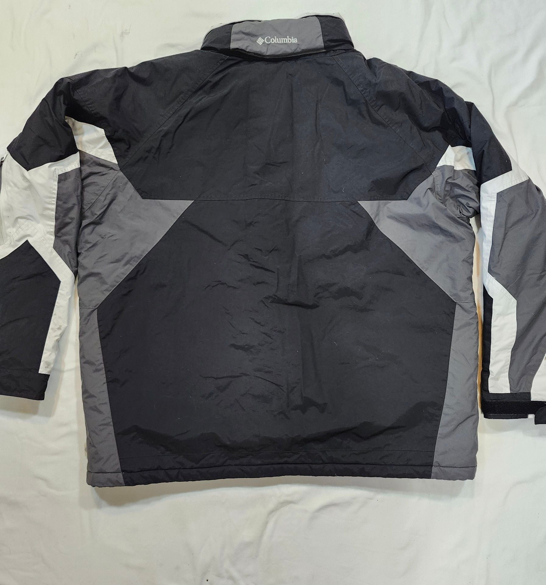 Columbia Winter Ski Jacket Black White Gray 8
