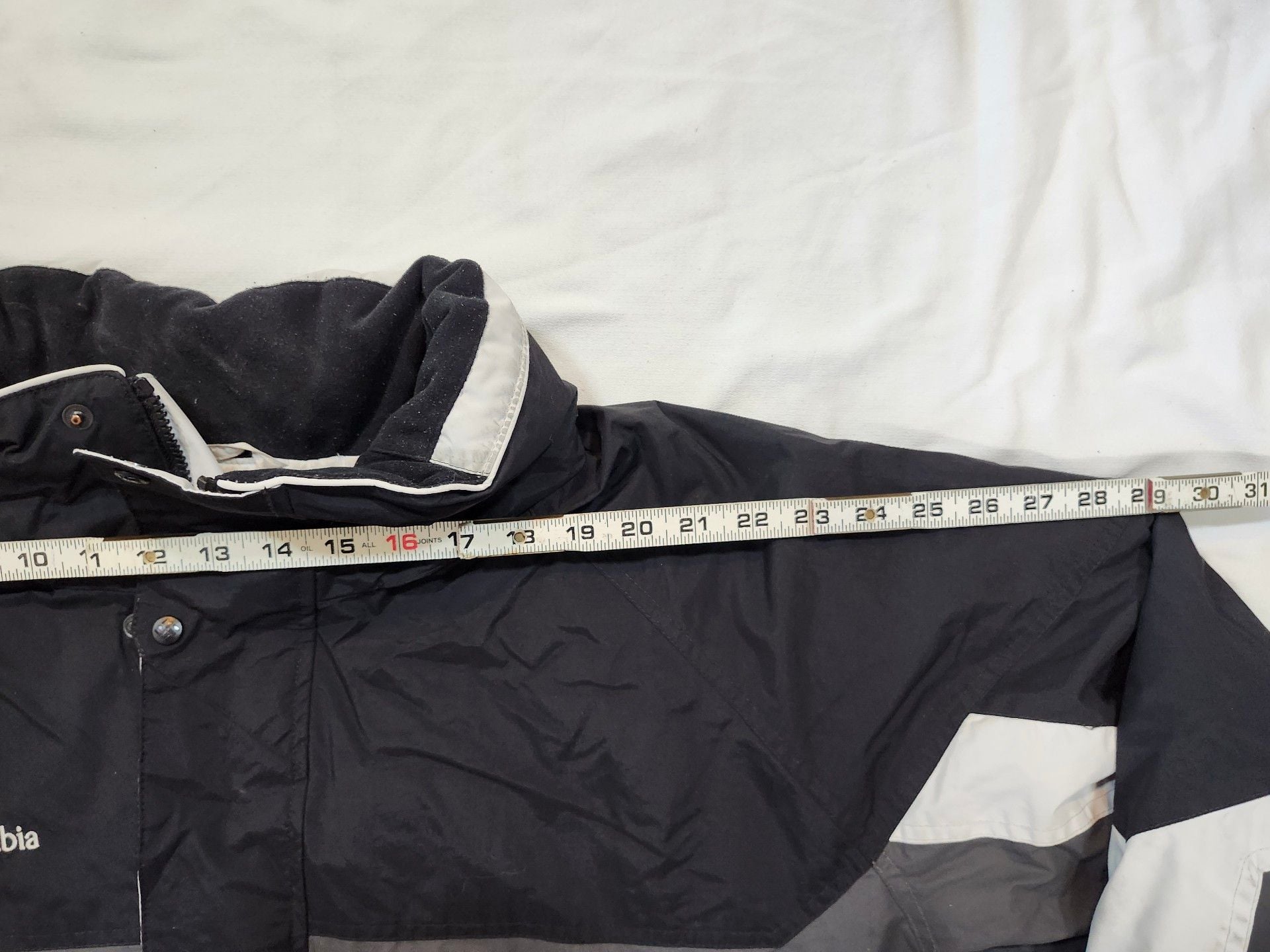 Columbia Winter Ski Jacket Black White Gray 4