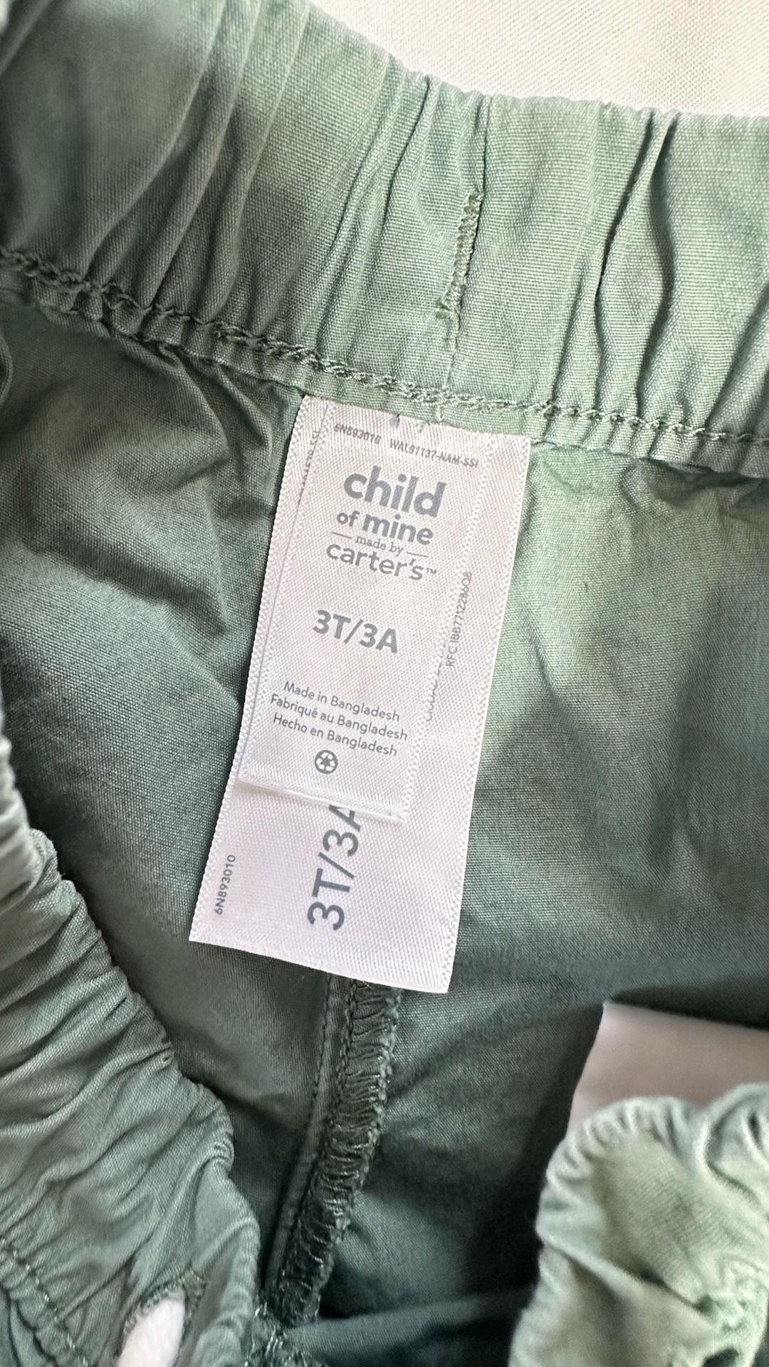 Child of Mine Made by Carter's Pull-On Shorts 3T/3A Green 4