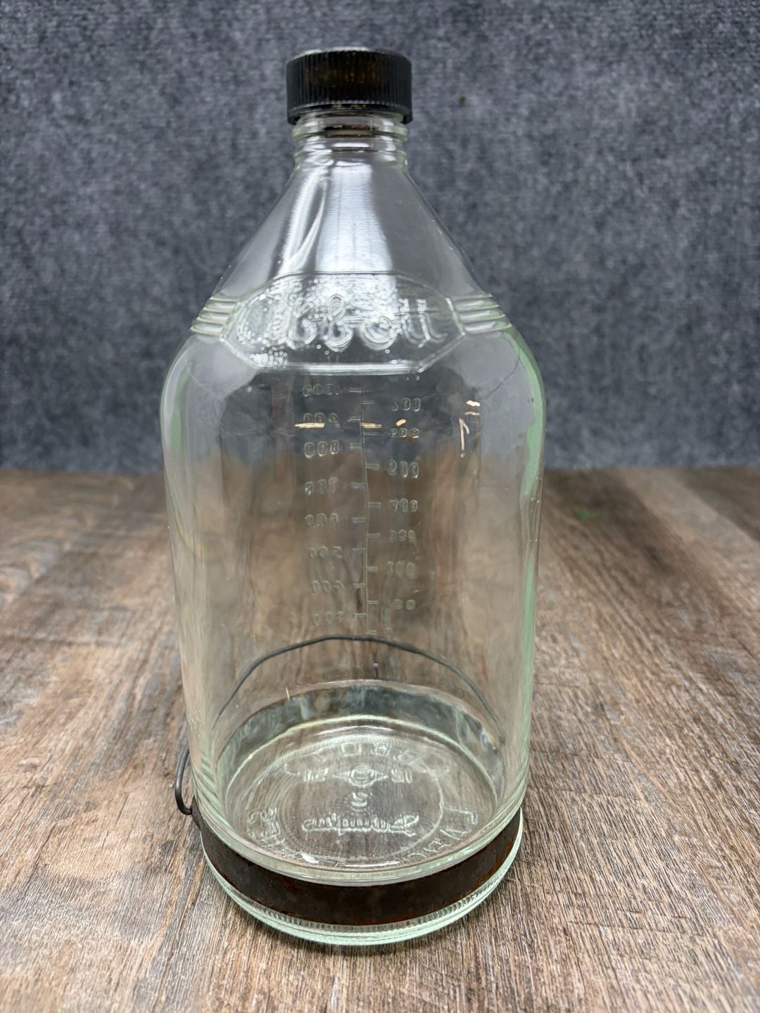 Abbott Laboratories Vintage large Glass IV Bottle Graduated With Wire Handle 4