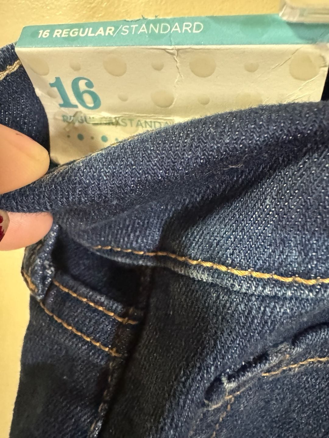NWT Old Navy Boyfriend Straight Jeans Size 16 Regular/Standard Dark Wash 7