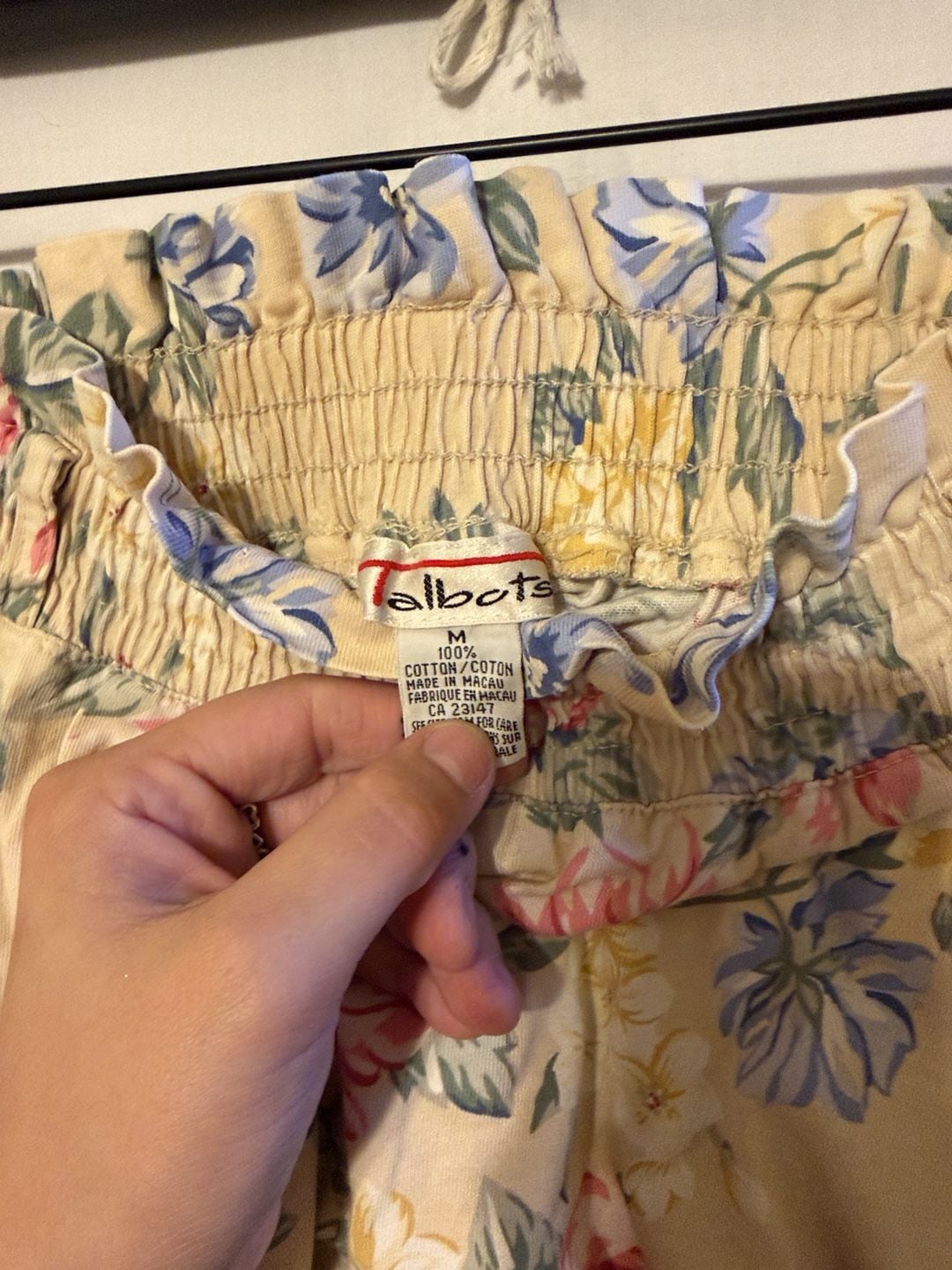 Talbots Vintage Floral Skirt Size M Yellow Cotton Midi Ruffle Waist 6