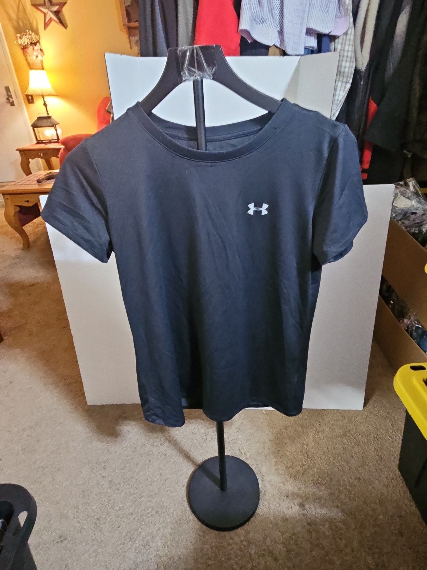 Under Armour HeatGear T-Shirt Size M Black 2